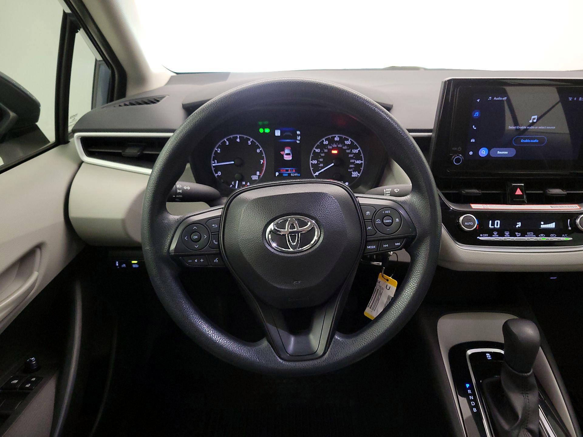 Thumbnail: 2025 Toyota Corolla - 10