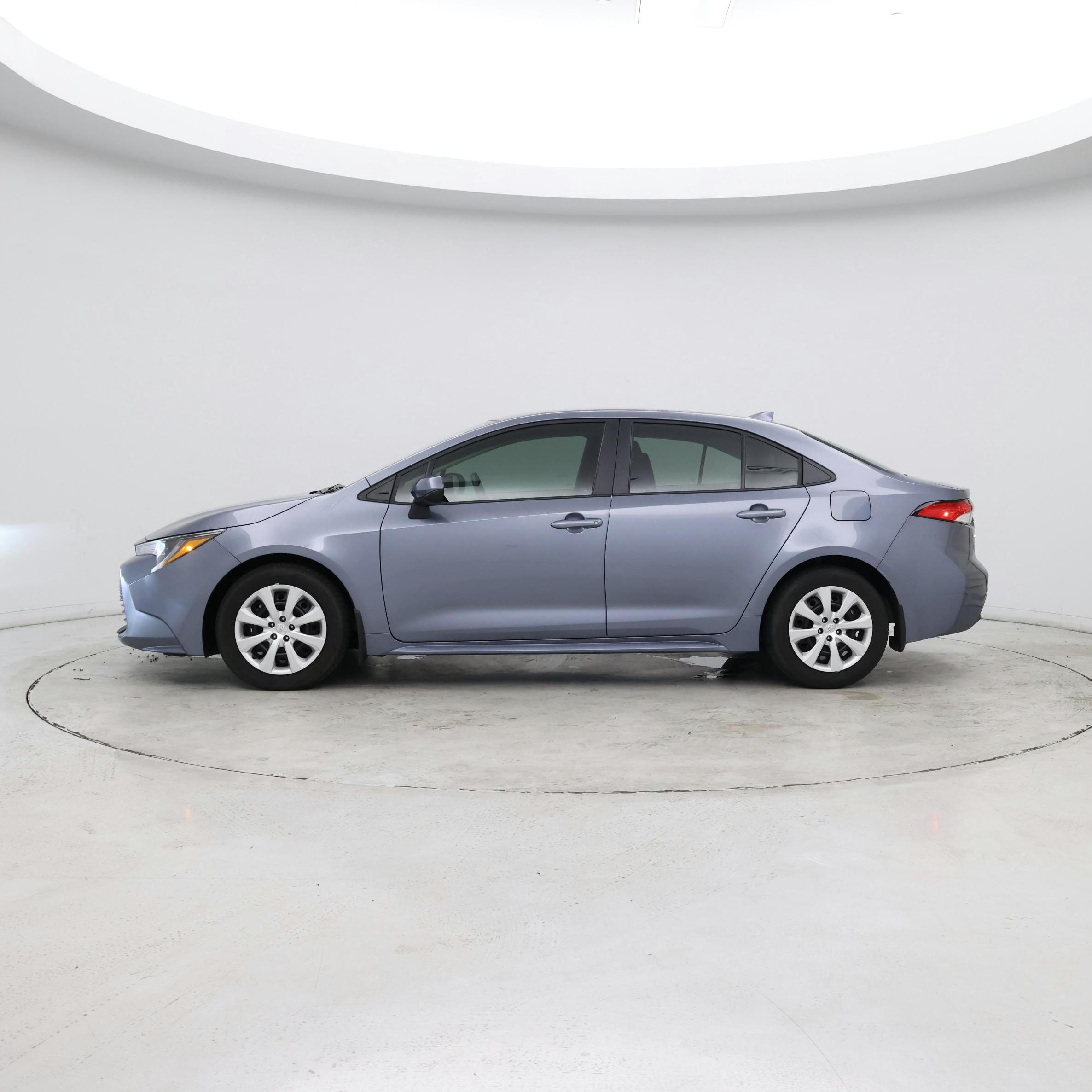 Thumbnail: 2025 Toyota Corolla - 2