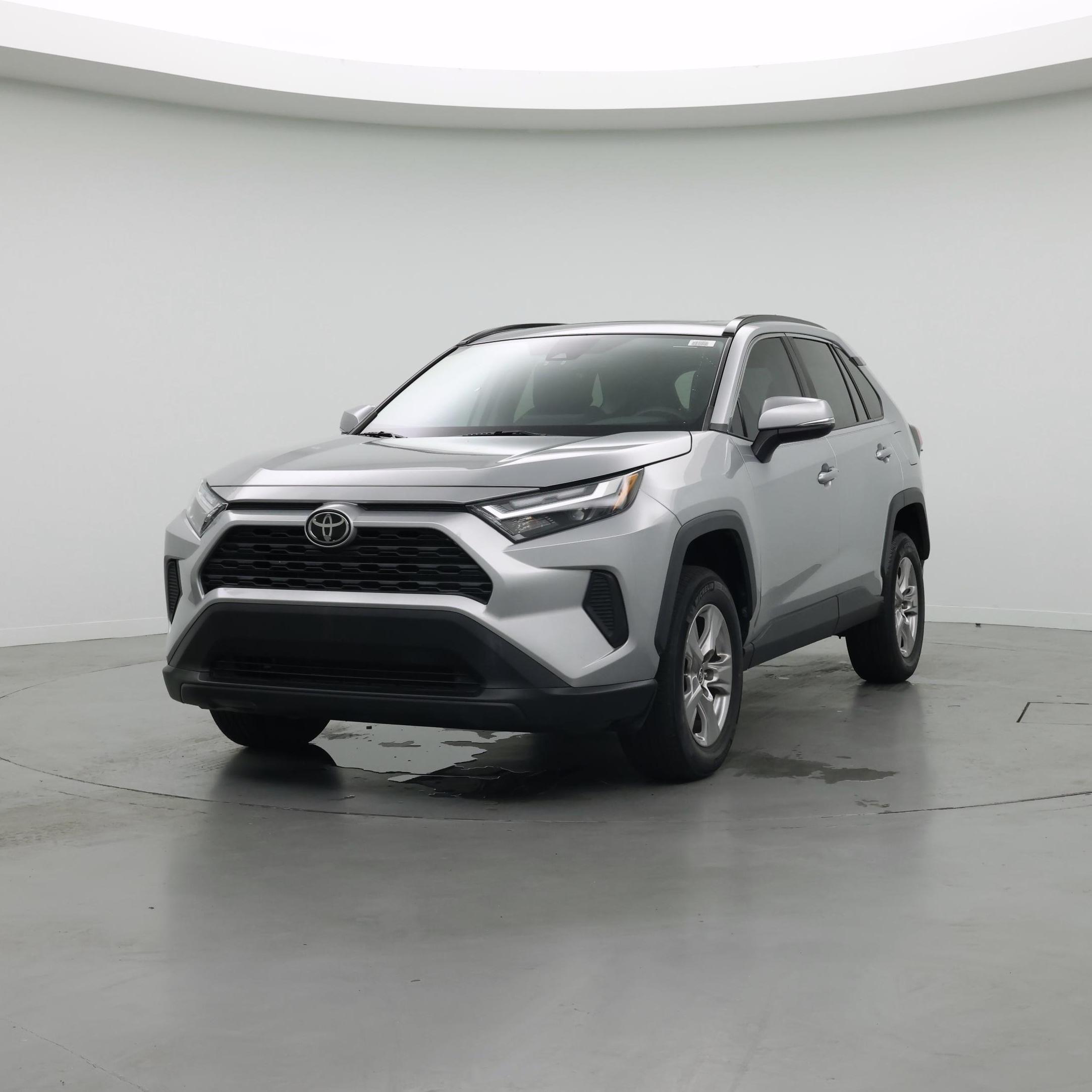 Thumbnail: 2022 Toyota RAV4 - 4