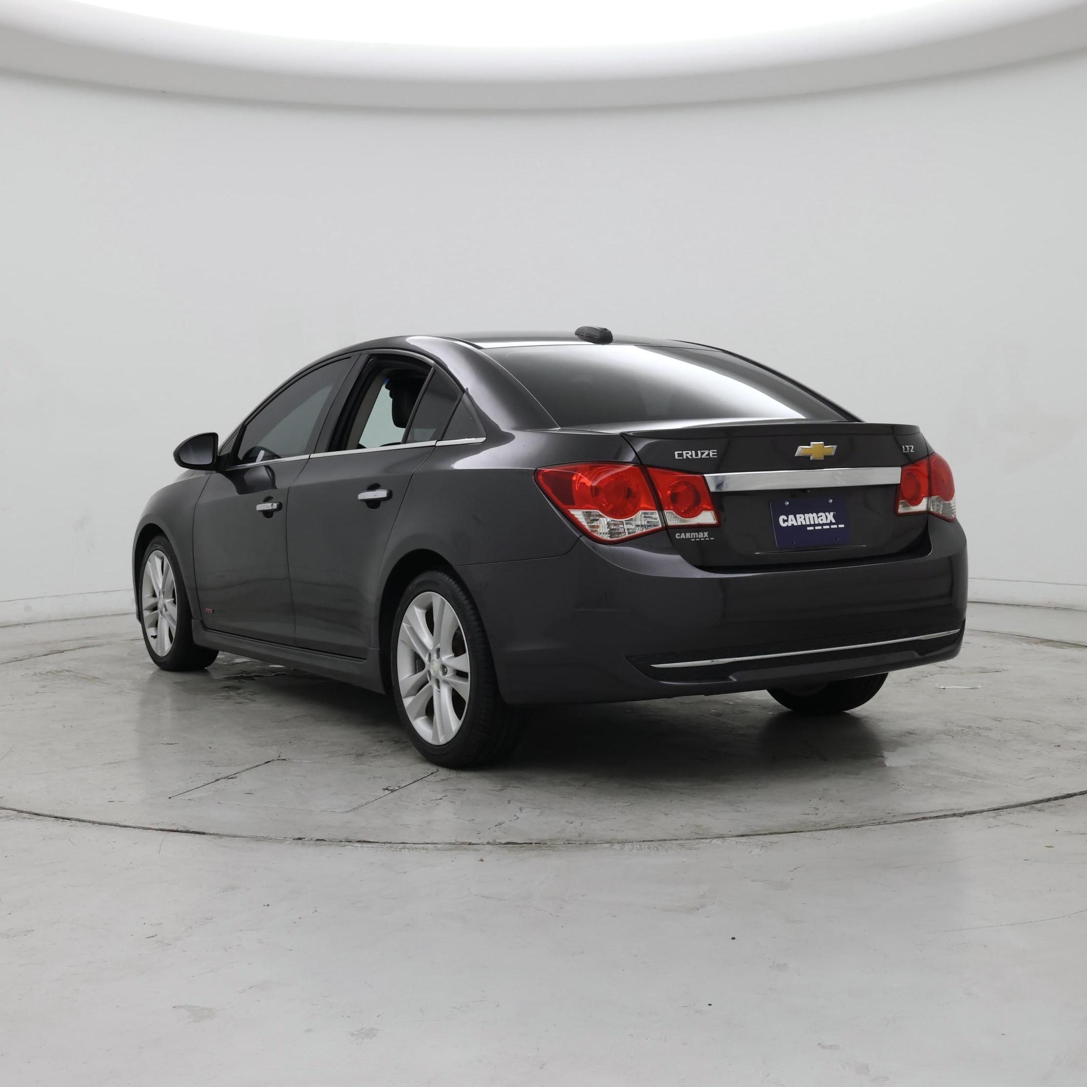 Thumbnail: 2015 Chevrolet Cruze - 2