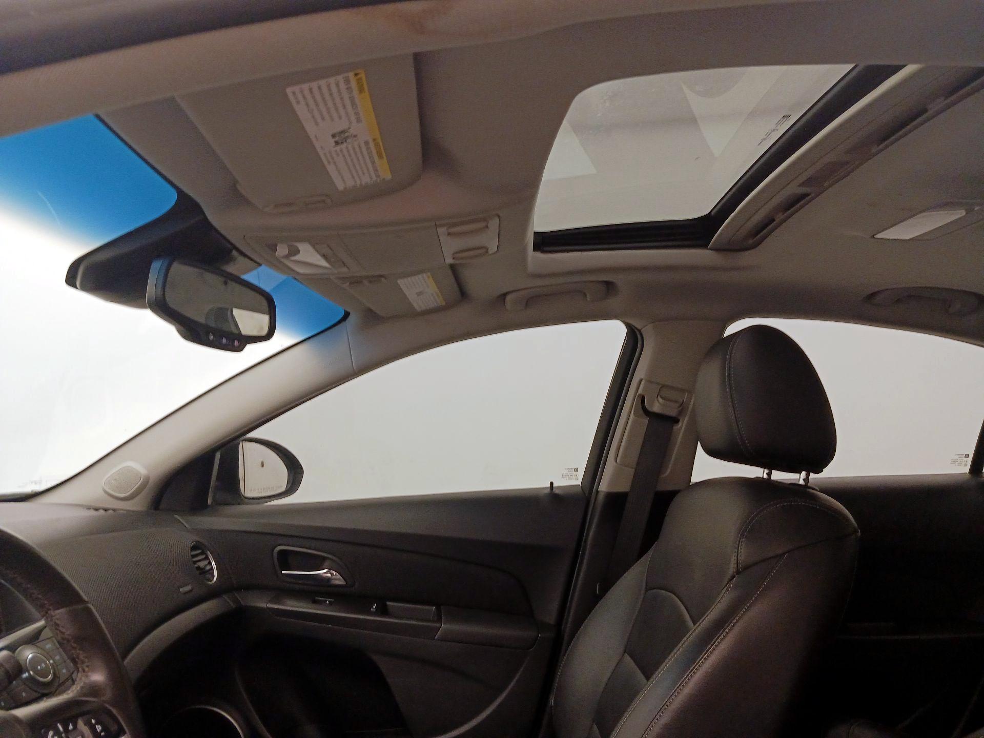 Thumbnail: 2015 Chevrolet Cruze - 20