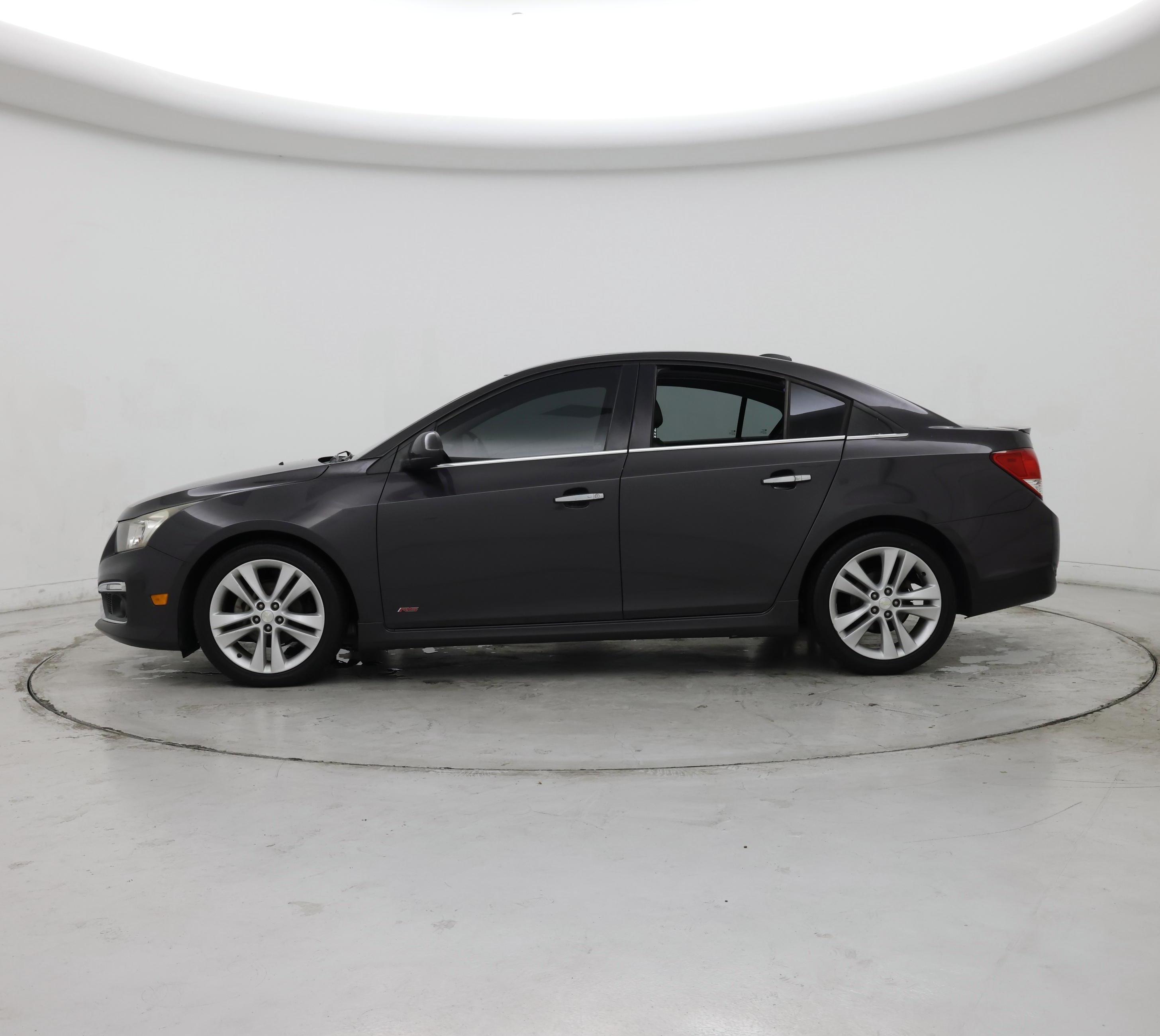 Thumbnail: 2015 Chevrolet Cruze - 3