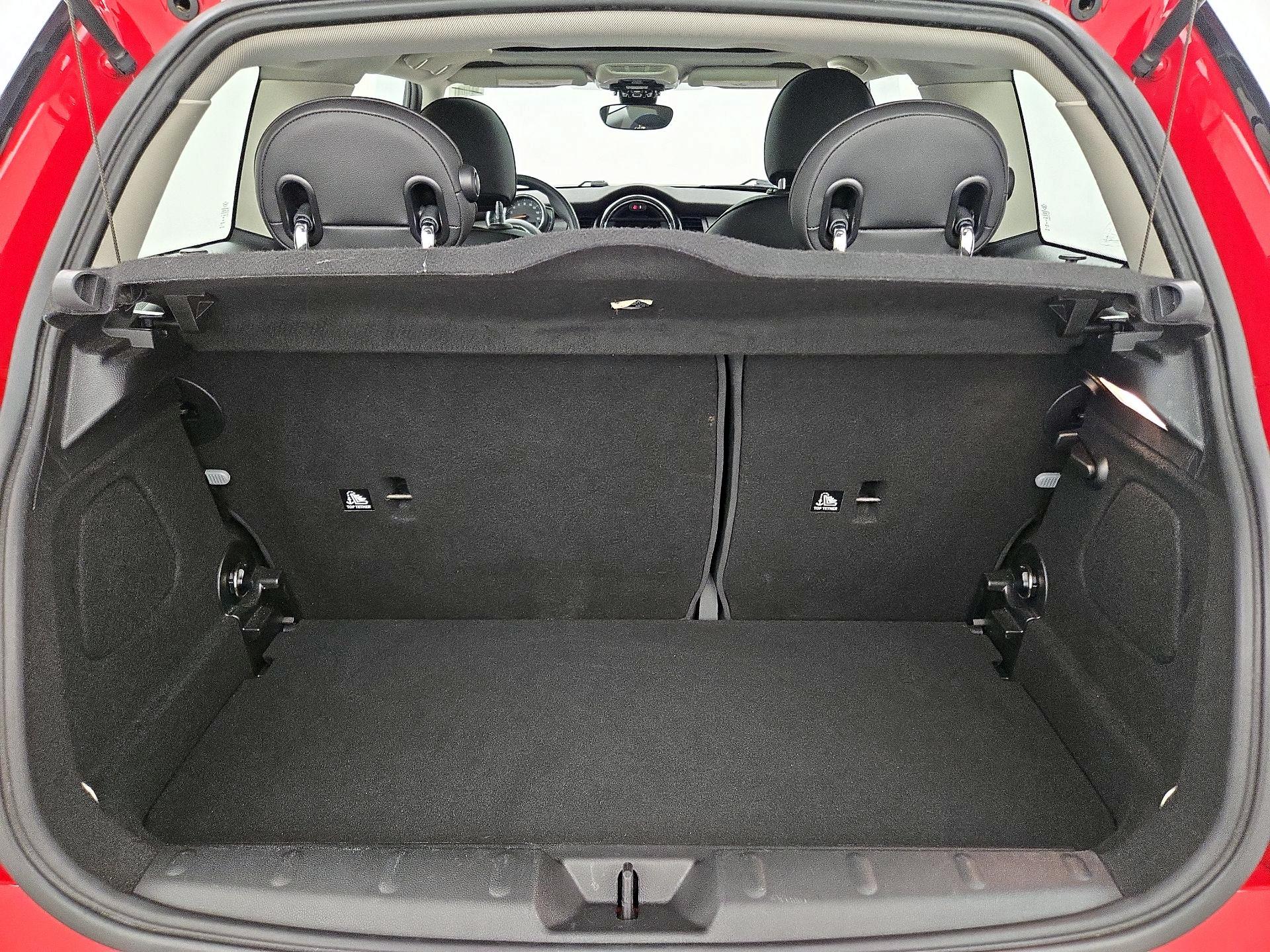 Thumbnail: 2020 MINI Cooper Hardtop - 20