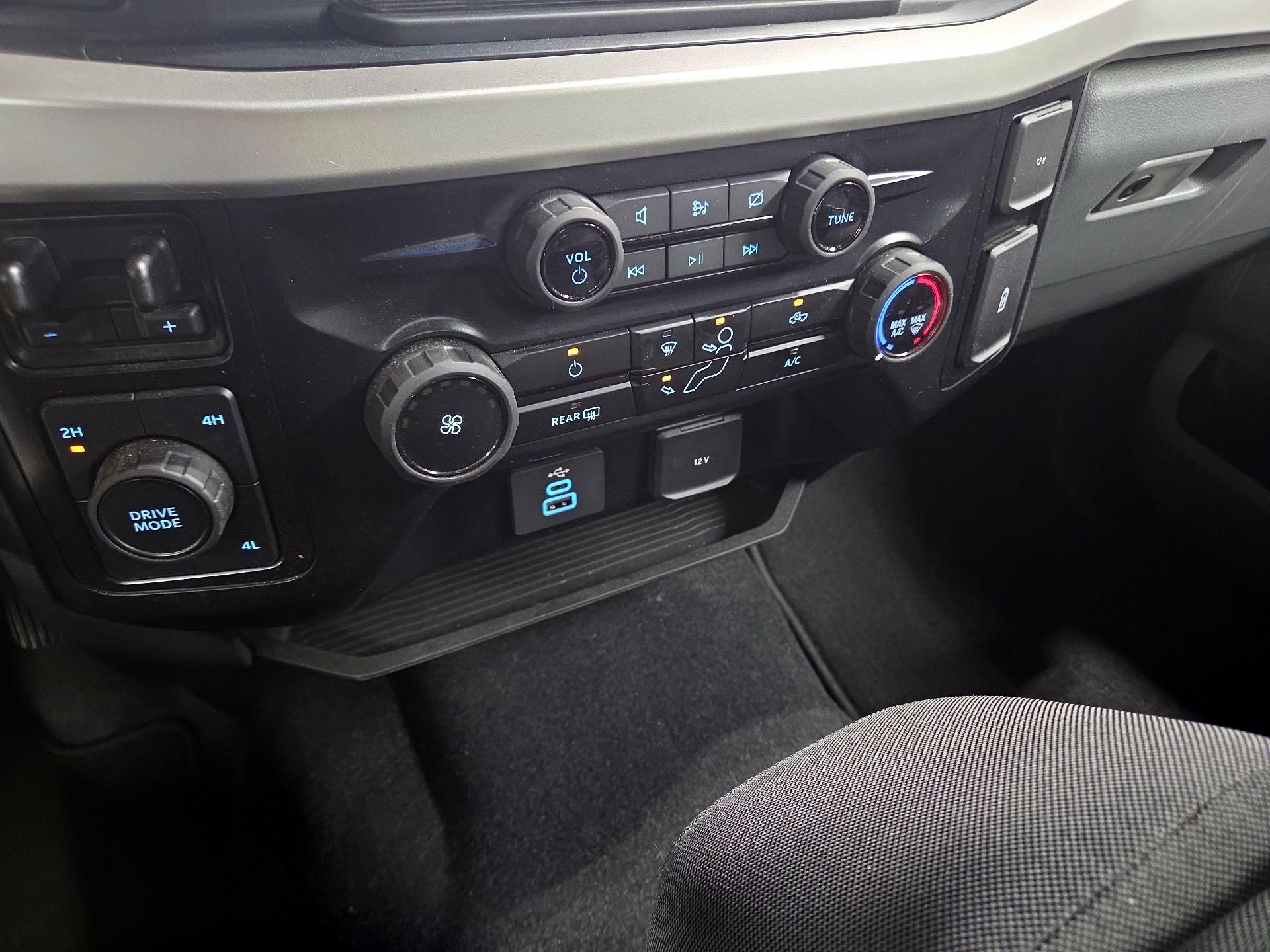 Thumbnail: 2024 Ford F-250 - 16