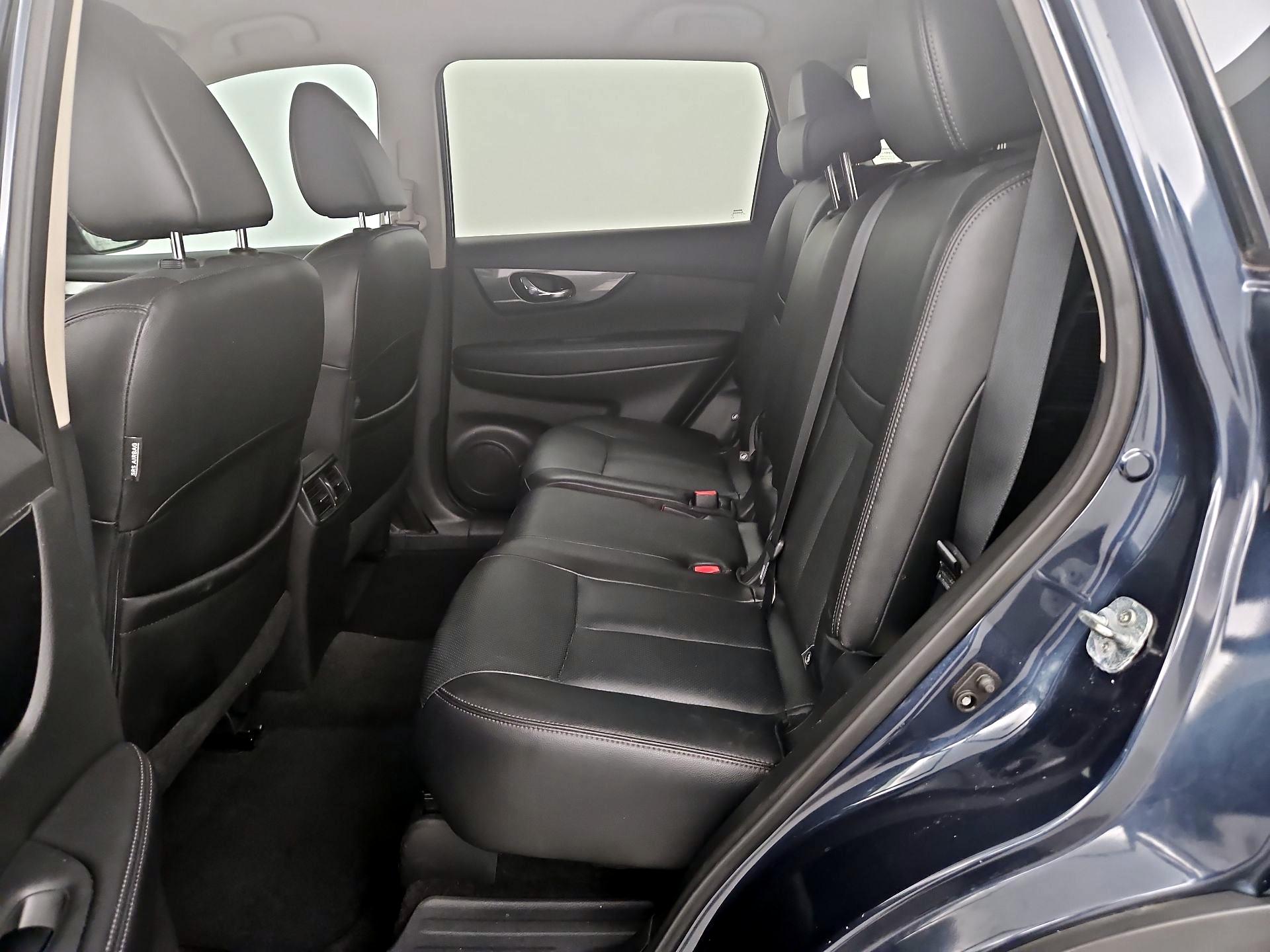Thumbnail: 2016 Nissan Rogue - 20