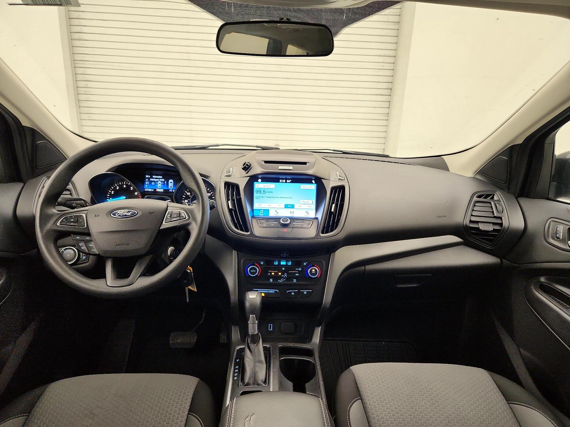 Thumbnail: 2017 Ford Escape - 9