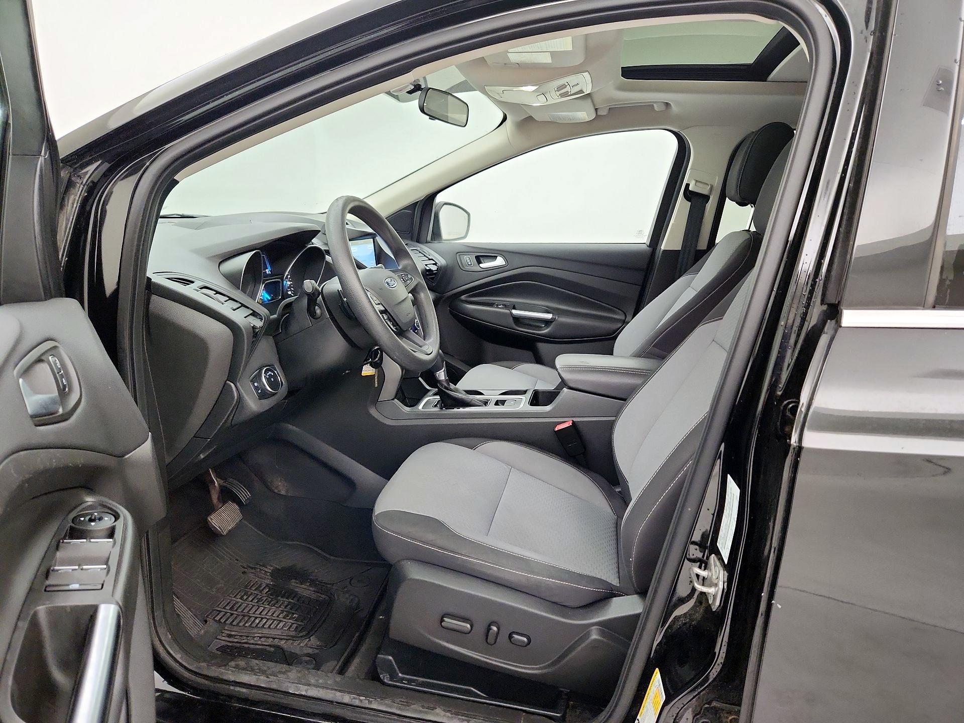 Thumbnail: 2017 Ford Escape - 11