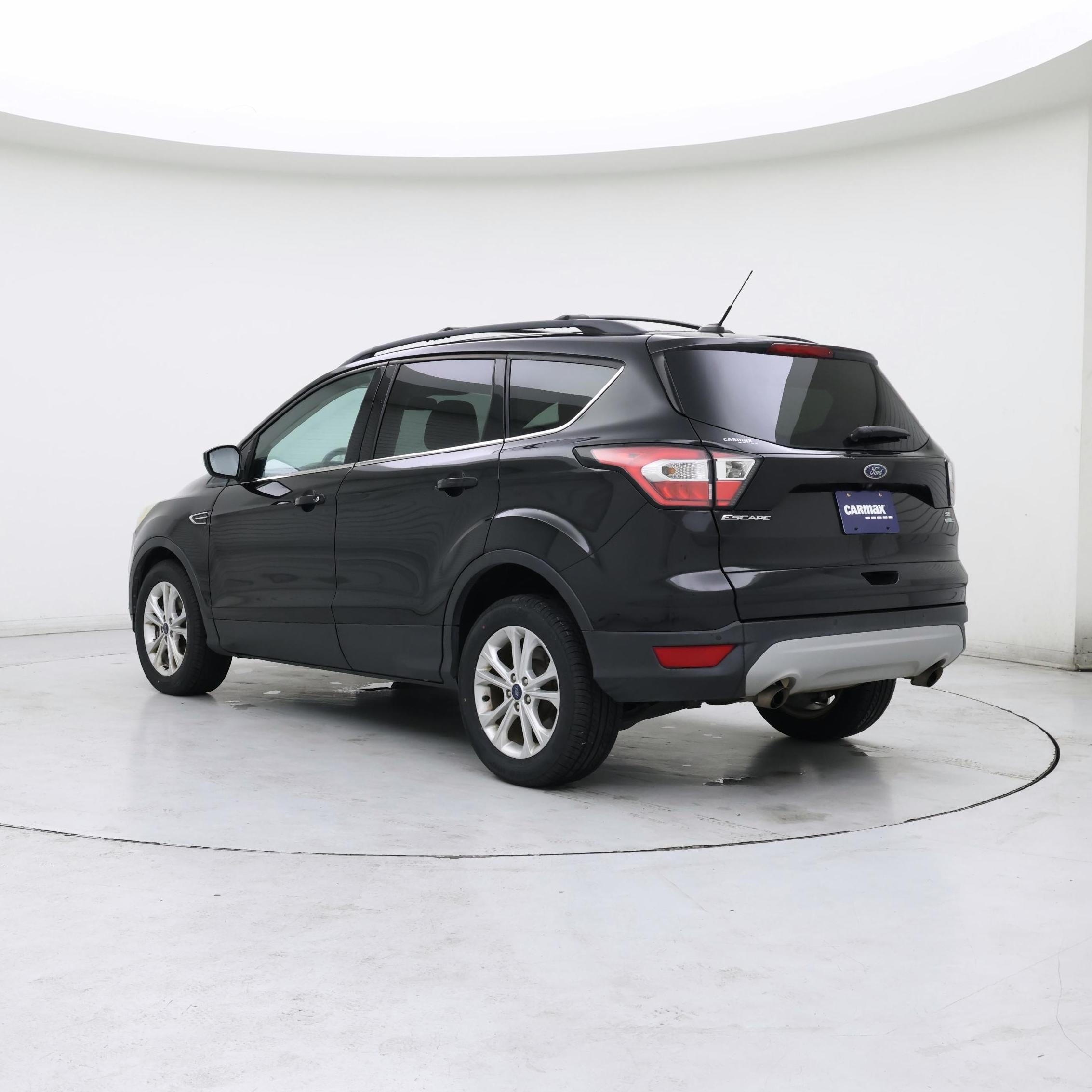 Thumbnail: 2017 Ford Escape - 2