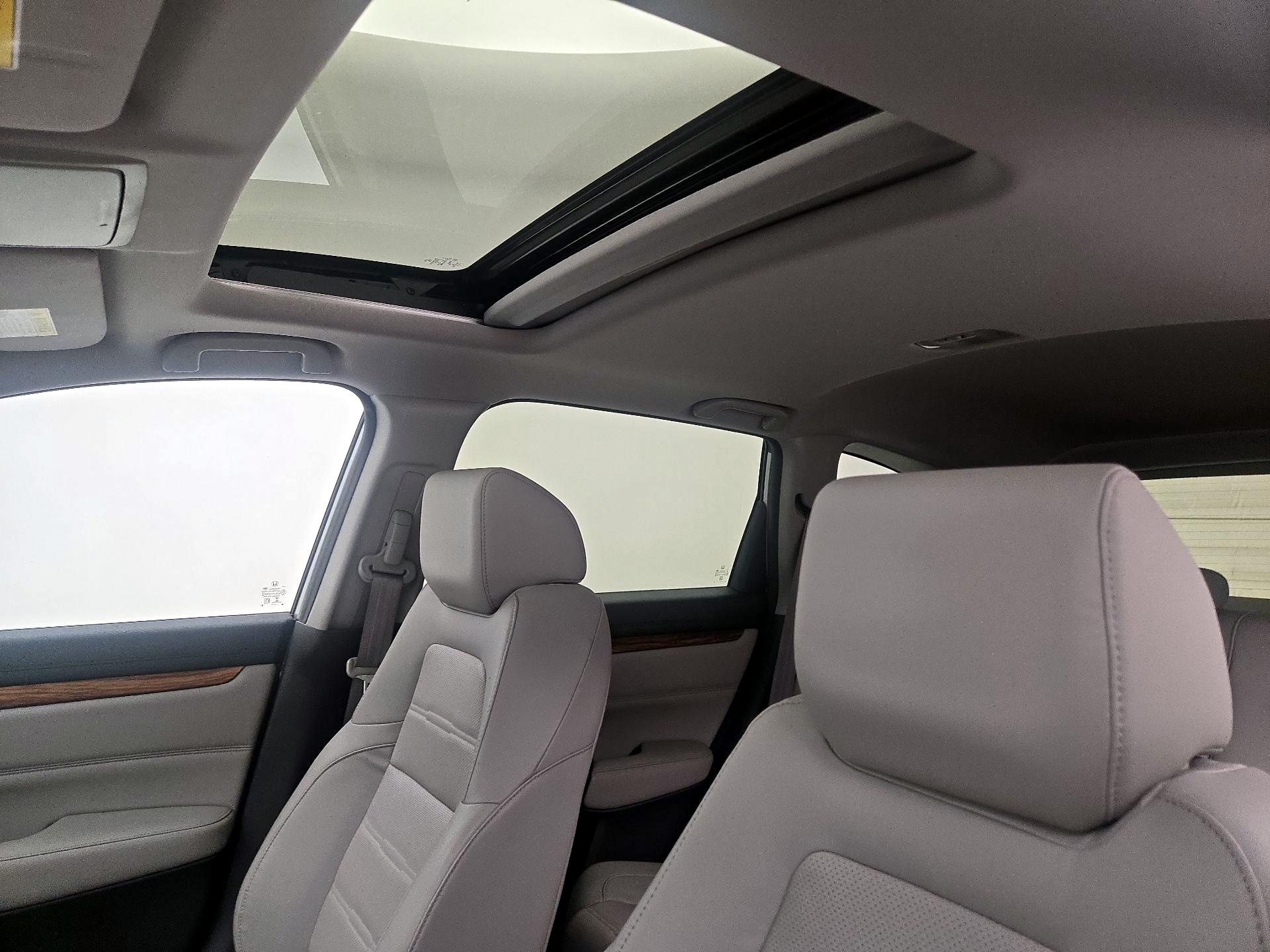 Thumbnail: 2017 Honda CR-V - 18