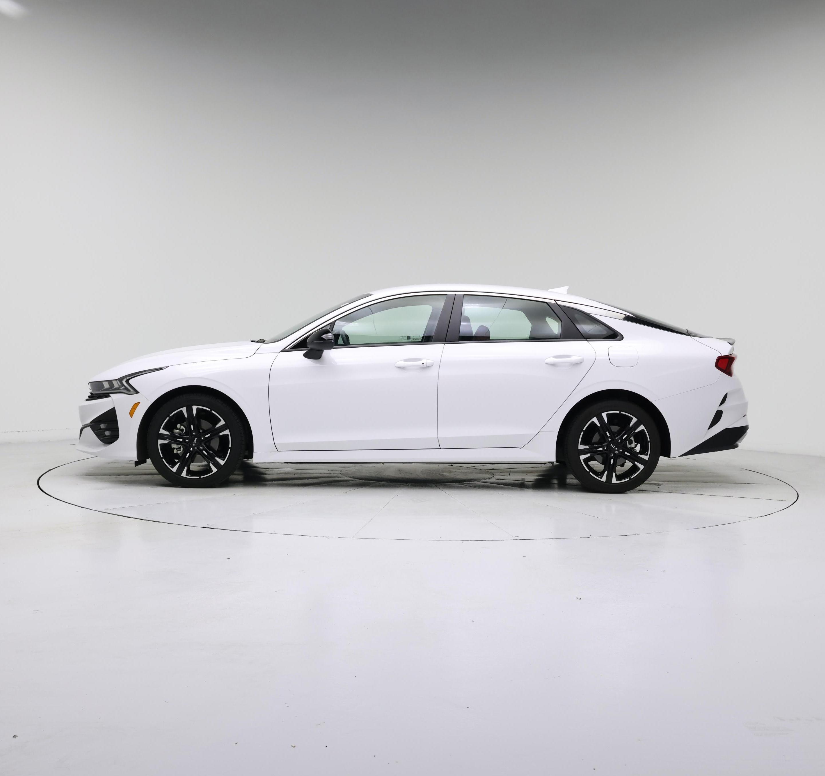 Thumbnail: 2024 Kia K5 - 3