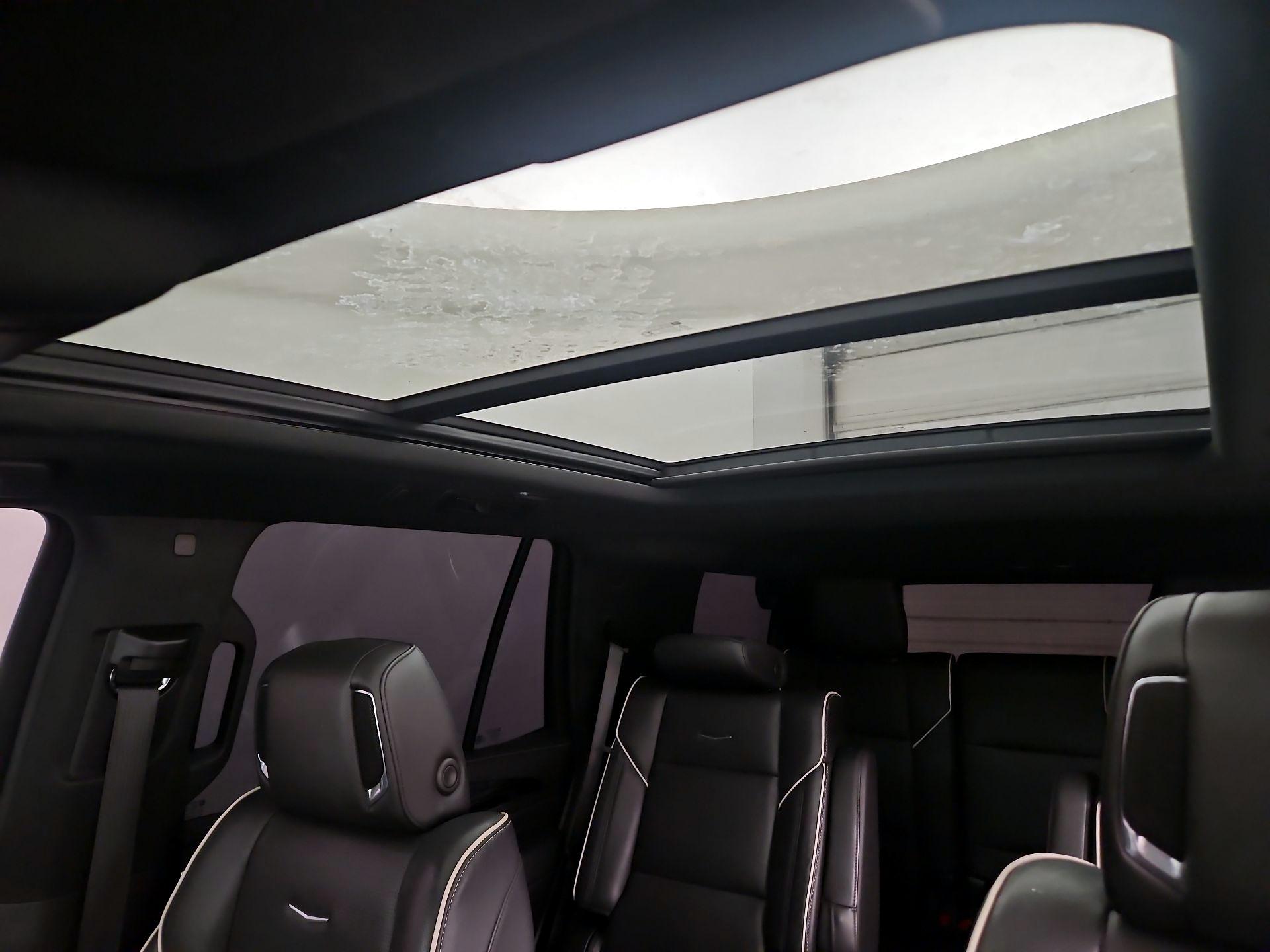 Thumbnail: 2022 Cadillac Escalade - 19