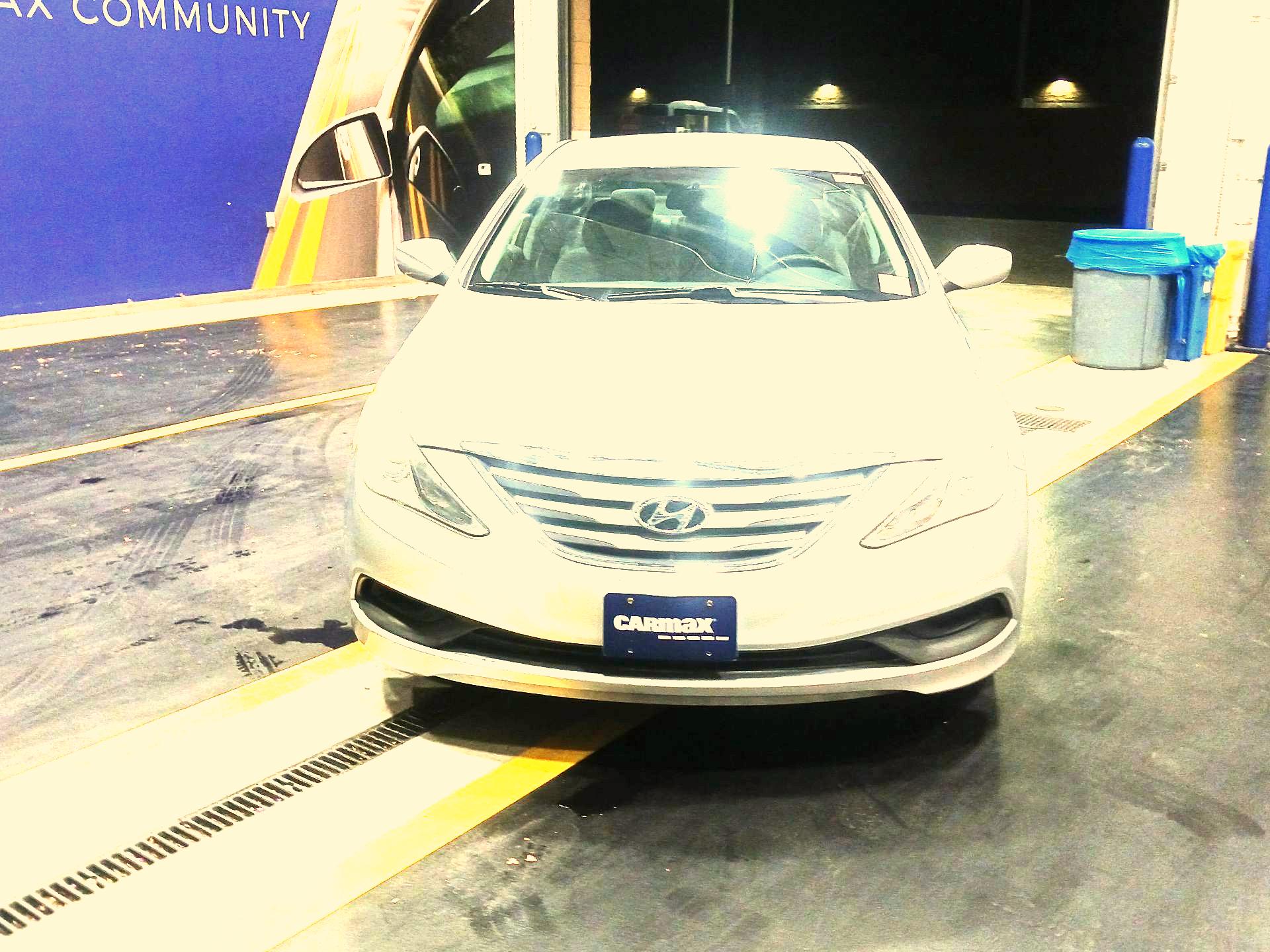 Thumbnail: 2014 Hyundai Sonata - 2