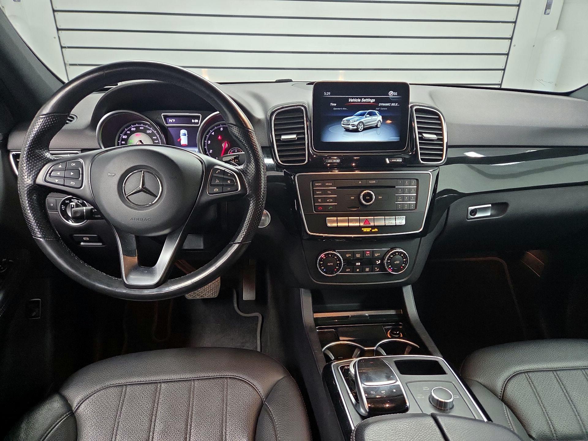 Thumbnail: 2018 Mercedes-Benz GLE - 9