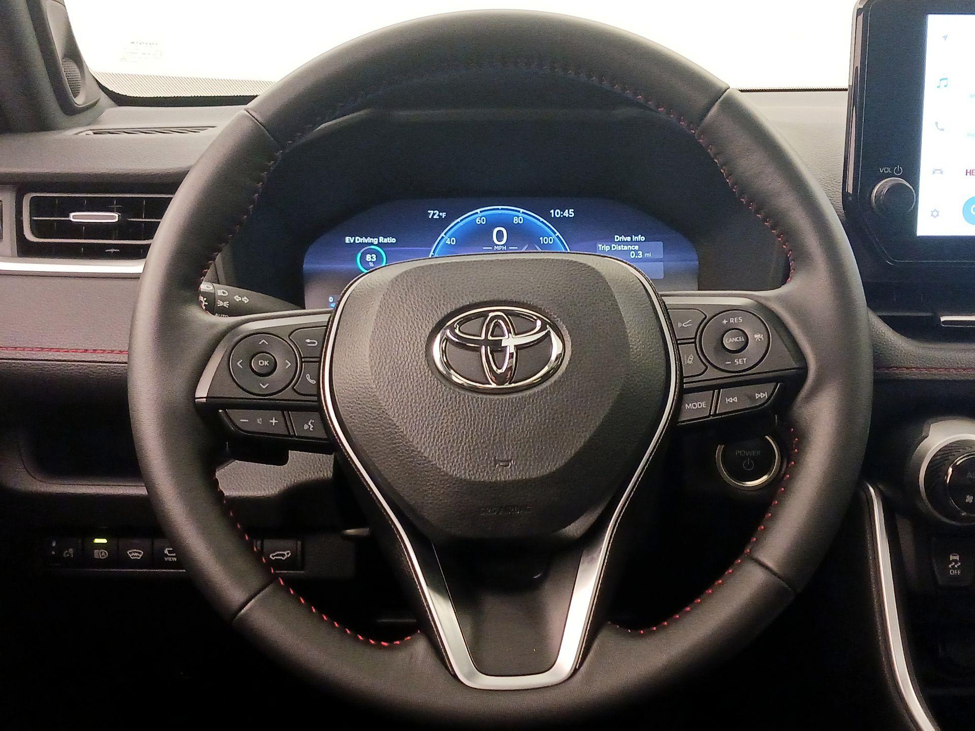 Thumbnail: 2025 Toyota RAV4 - 10