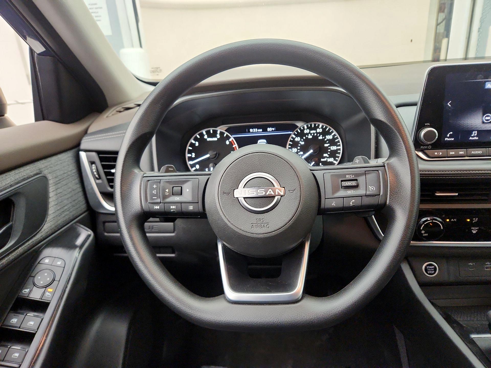 Thumbnail: 2023 Nissan Rogue - 10