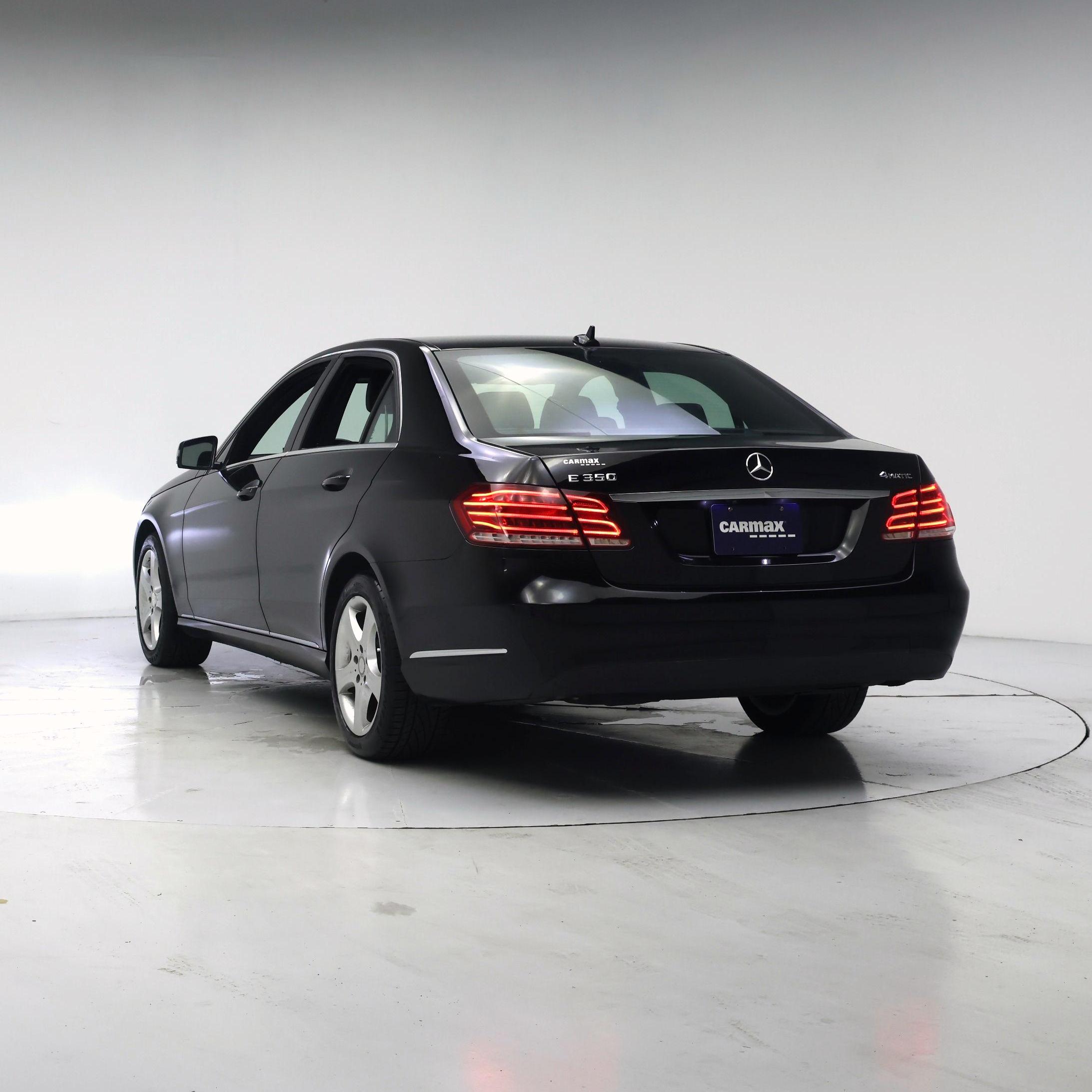 Thumbnail: 2016 Mercedes-Benz E-Class - 2