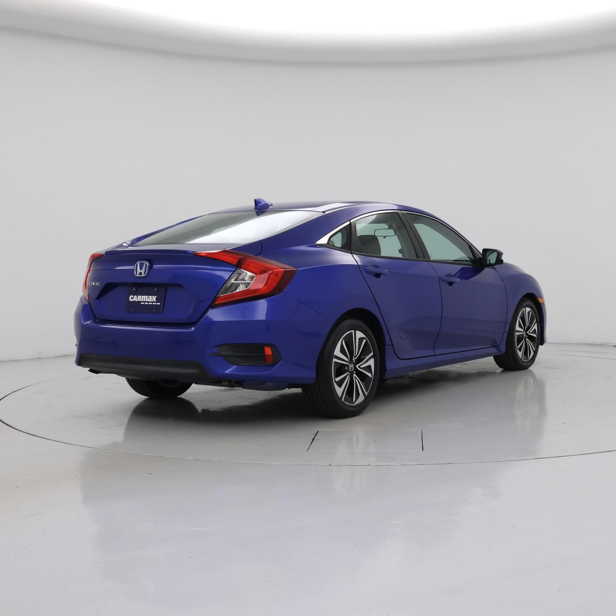 Thumbnail: 2017 Honda Civic - 8