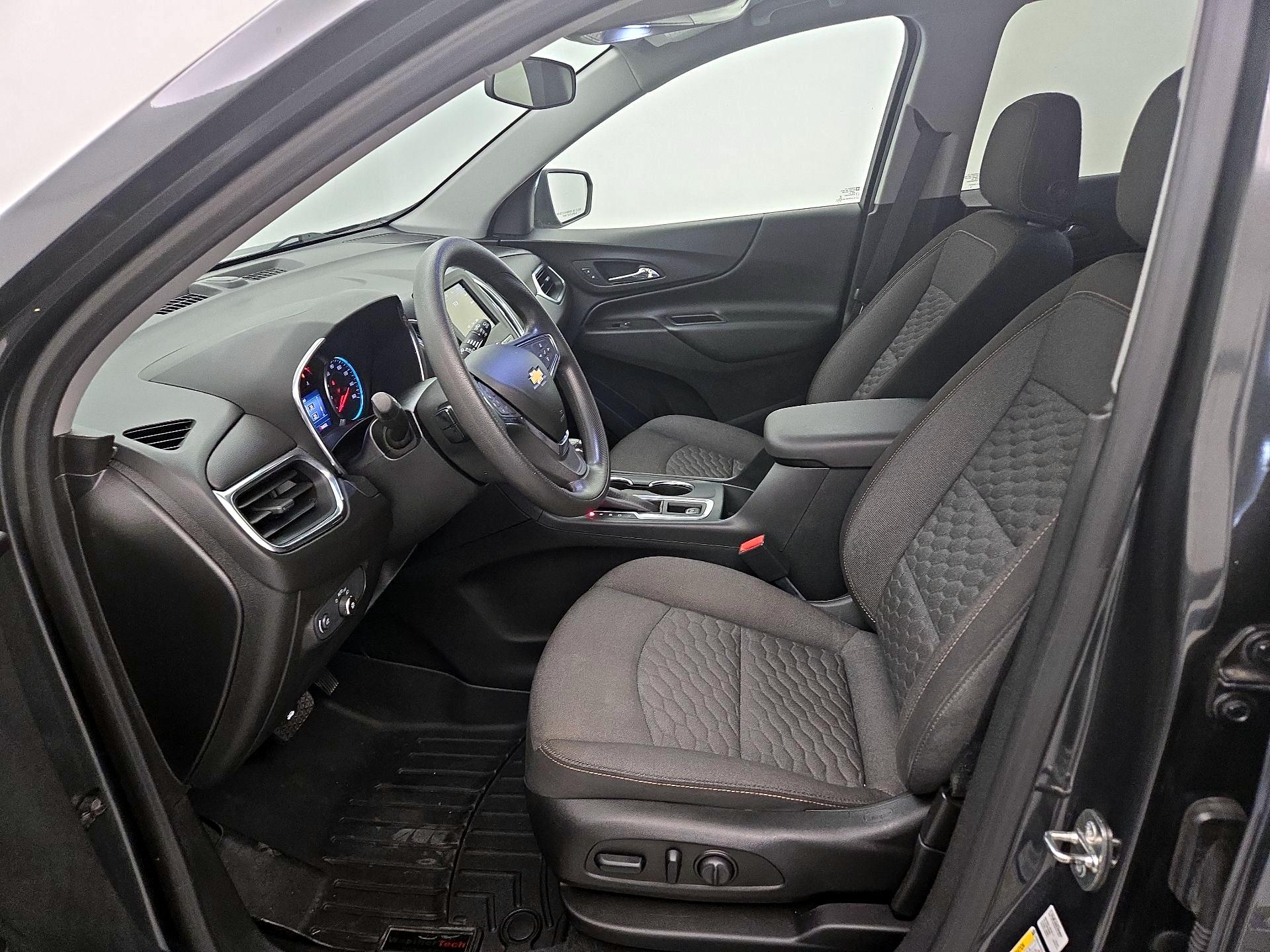 Thumbnail: 2019 Chevrolet Equinox - 11