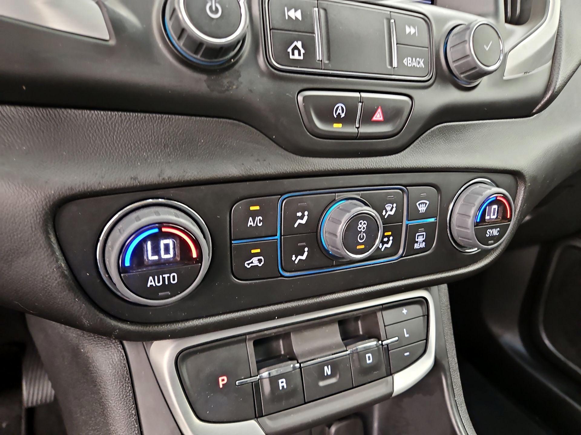 Thumbnail: 2023 GMC Terrain - 14