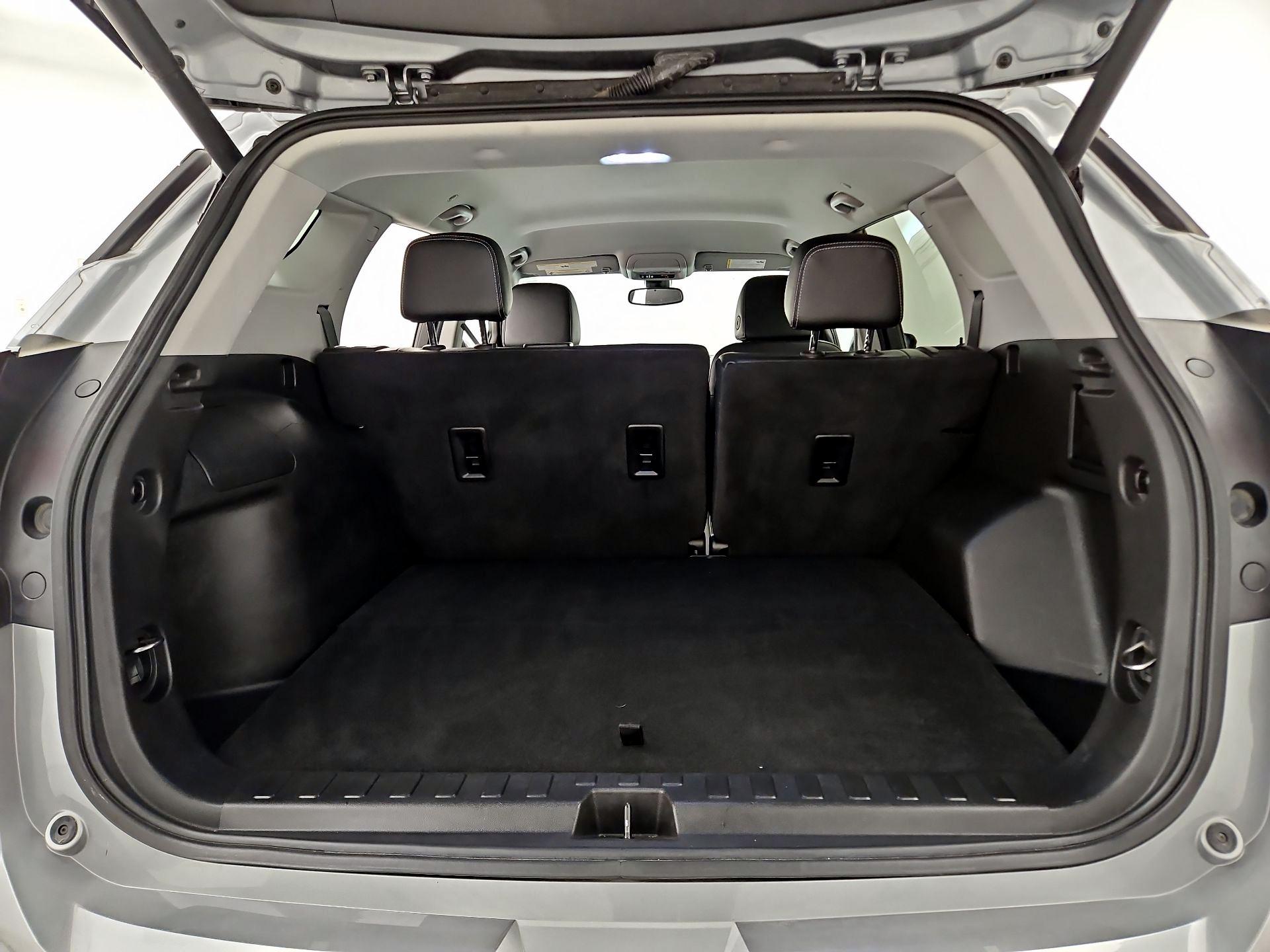 Thumbnail: 2023 GMC Terrain - 16