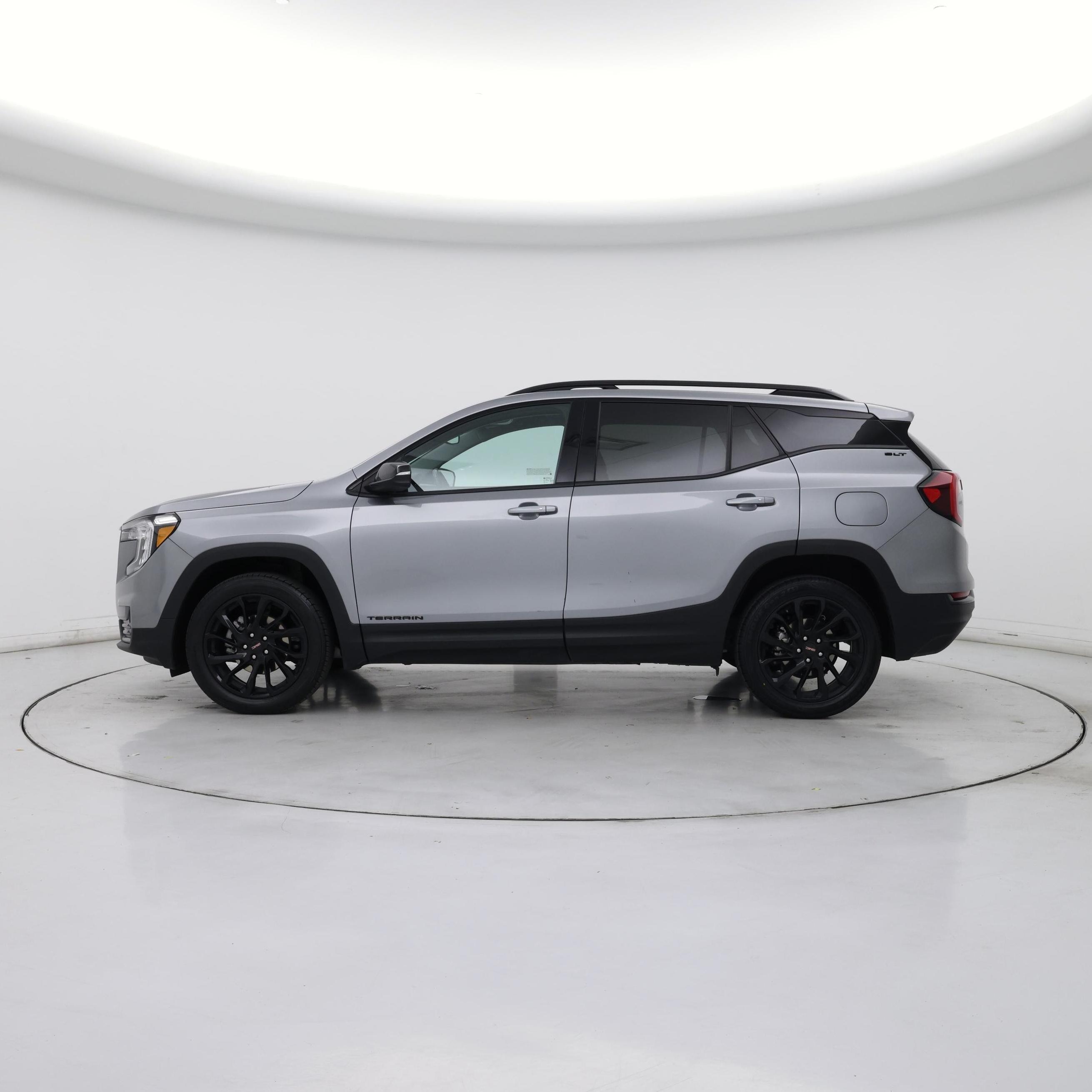 Thumbnail: 2023 GMC Terrain - 3
