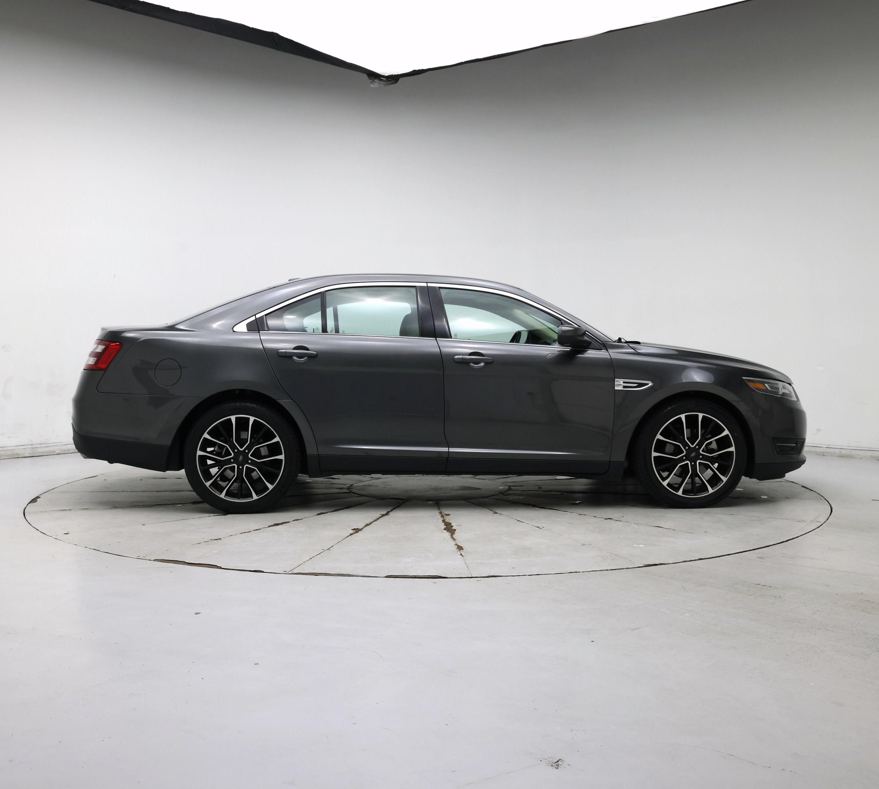 Thumbnail: 2017 Ford Taurus - 7