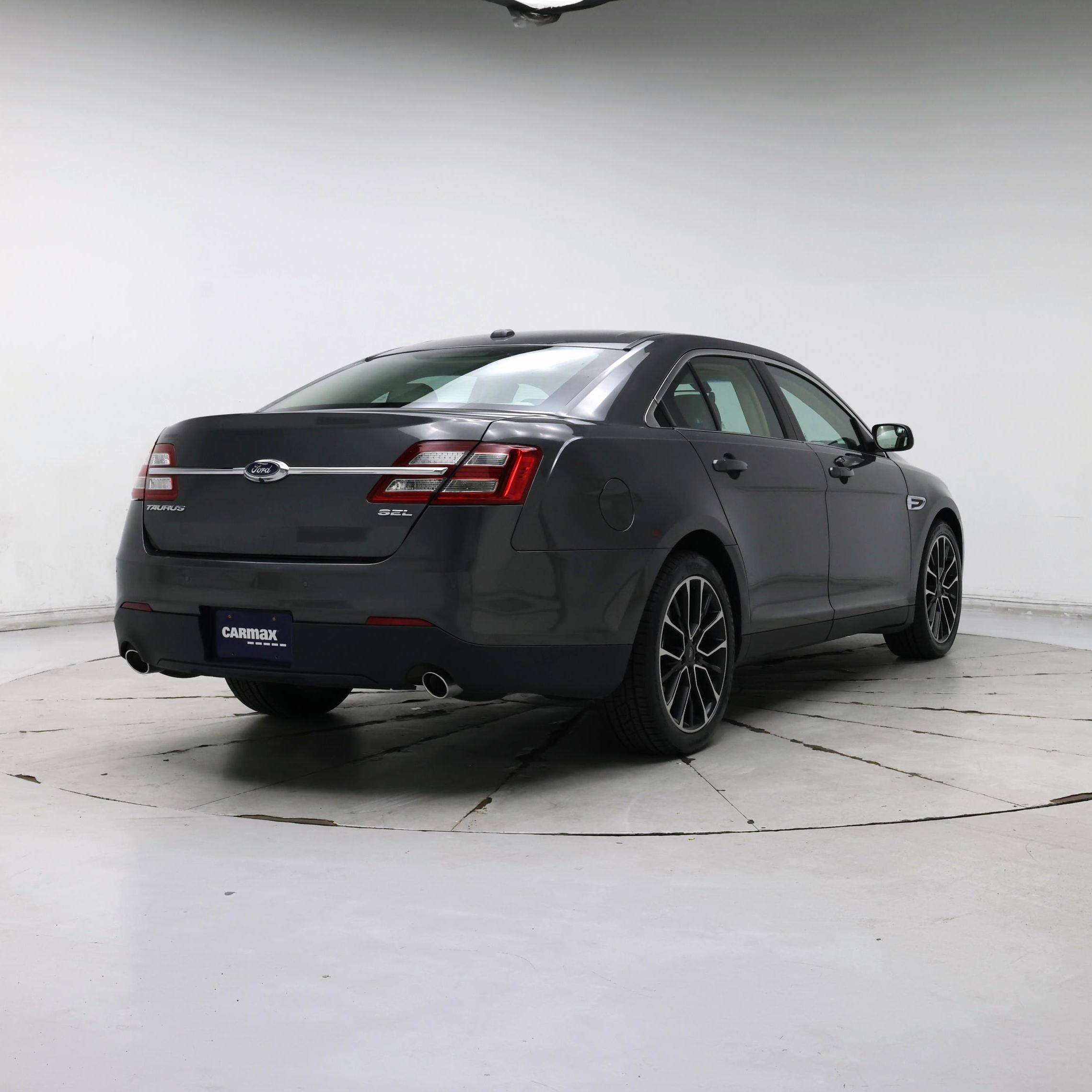 Thumbnail: 2017 Ford Taurus - 8