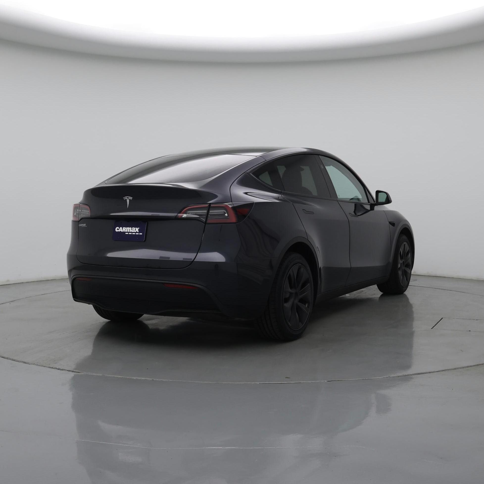 Thumbnail: 2025 Tesla Model Y - 8