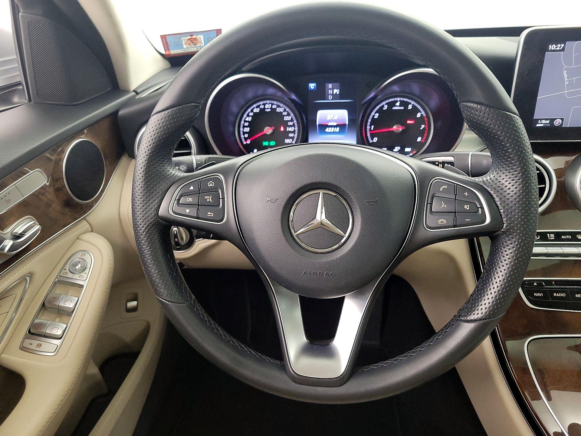 Thumbnail: 2016 Mercedes-Benz C-Class - 10