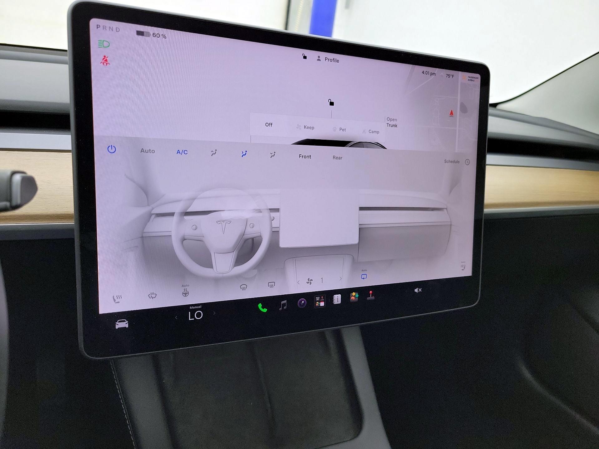 Thumbnail: 2023 Tesla Model 3 - 16