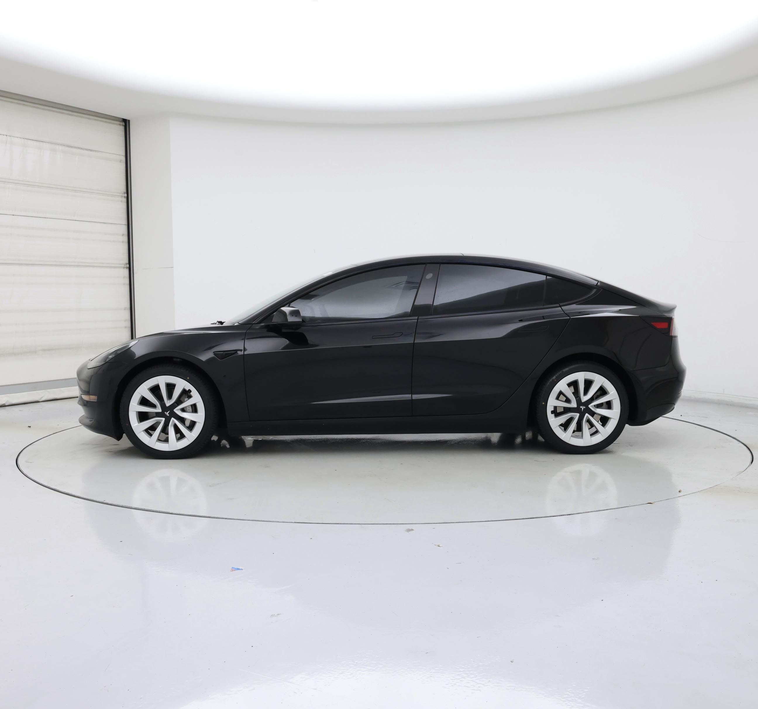 Thumbnail: 2023 Tesla Model 3 - 3