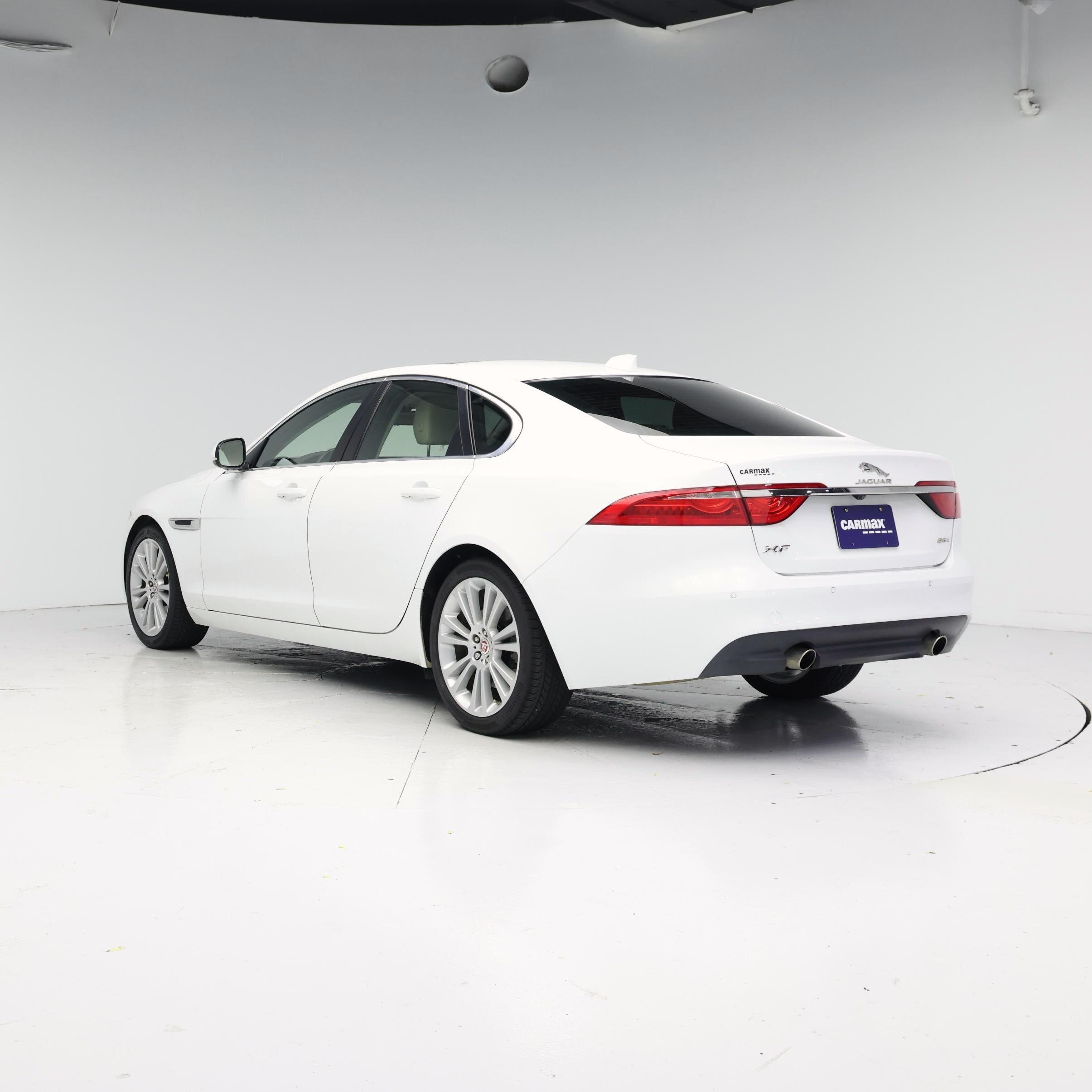 Thumbnail: 2018 Jaguar XF - 2