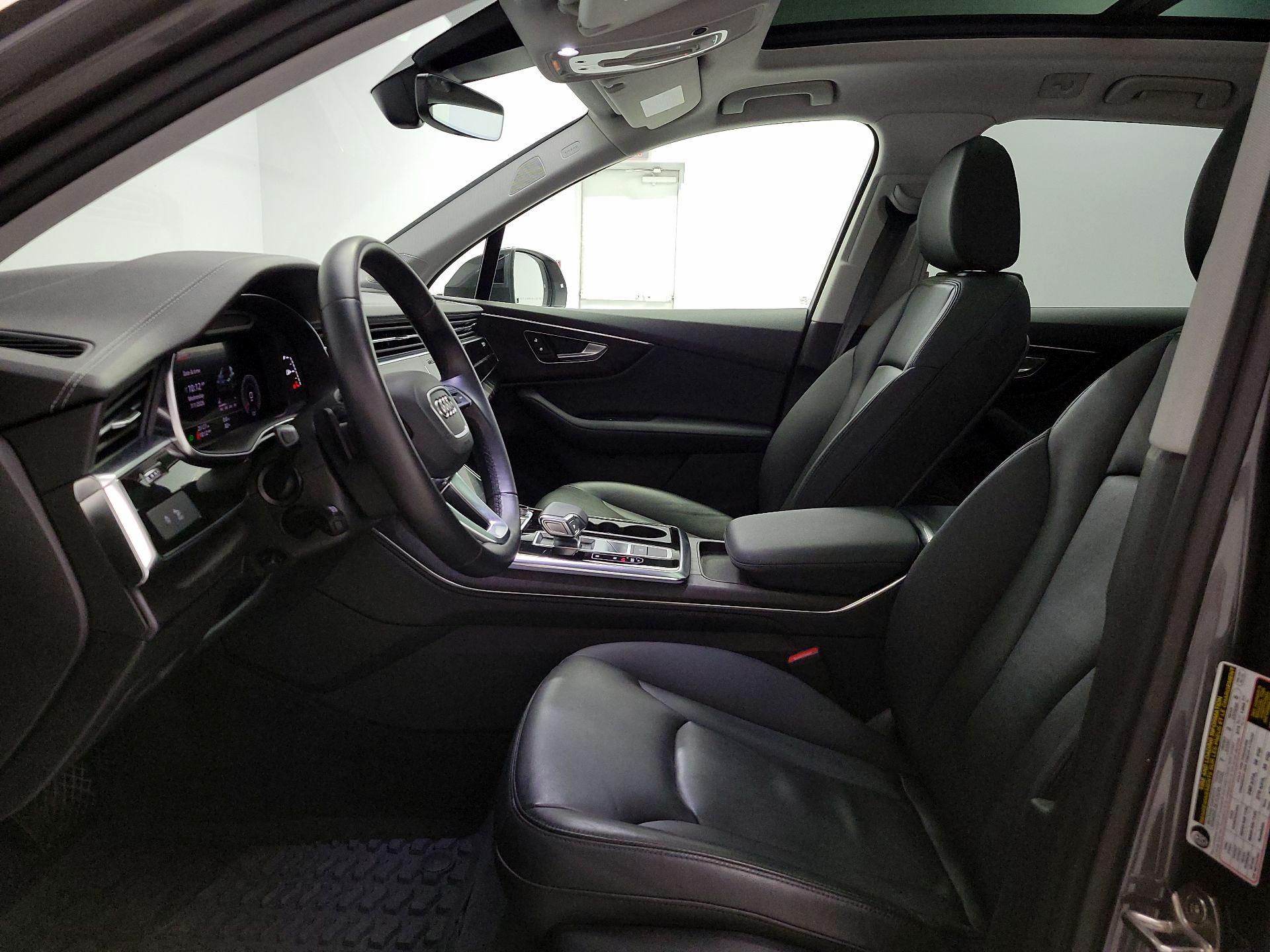 Thumbnail: 2023 Audi Q7 - 11