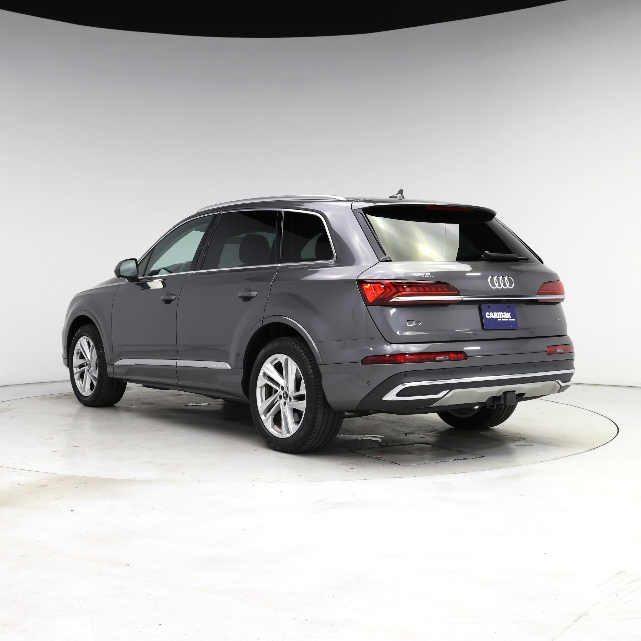 Thumbnail: 2023 Audi Q7 - 2