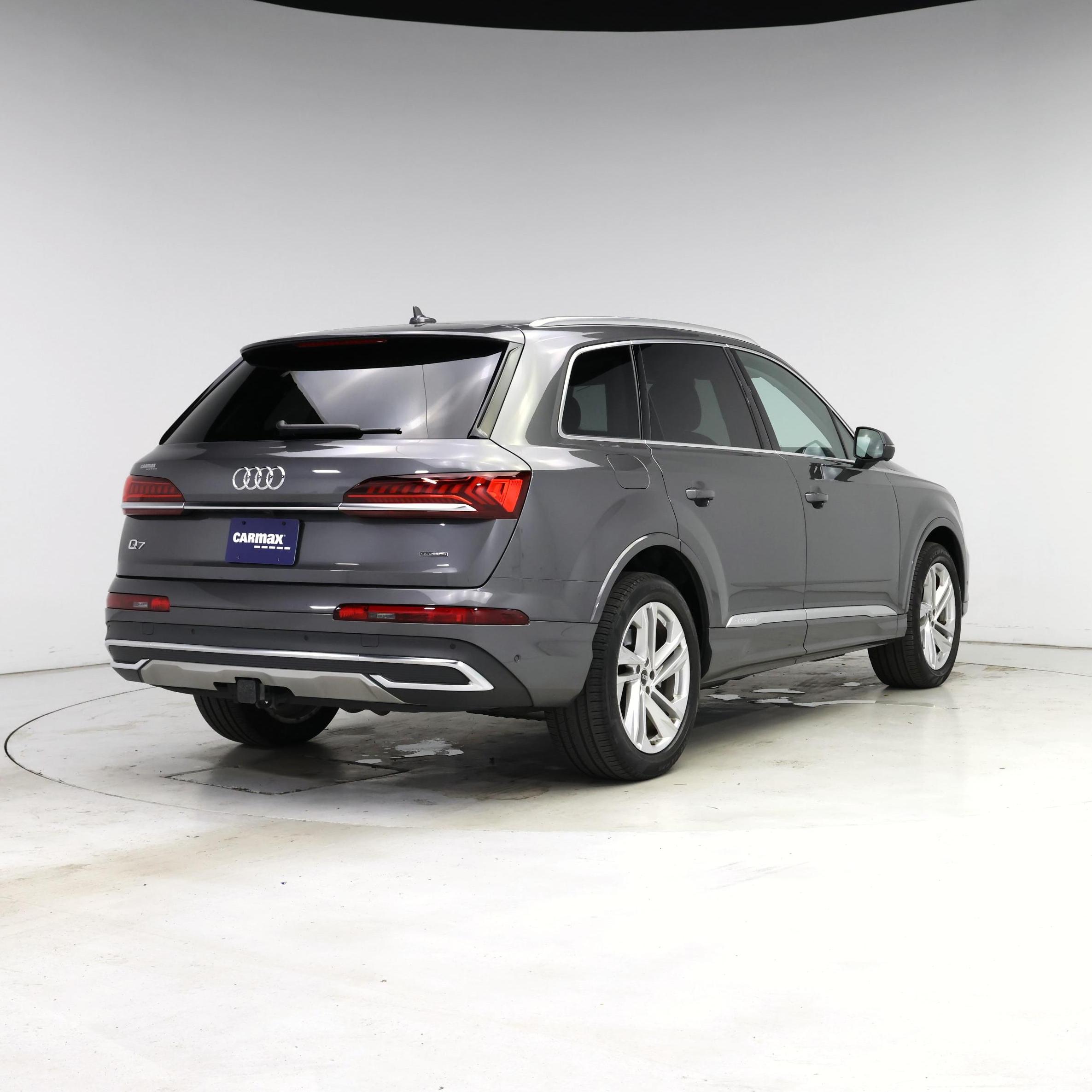 Thumbnail: 2023 Audi Q7 - 8