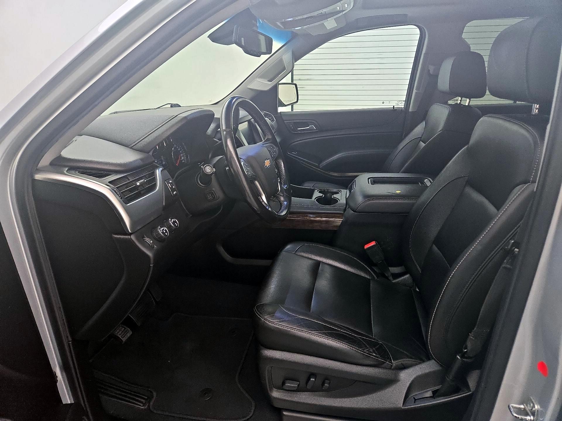 Thumbnail: 2020 Chevrolet Tahoe - 11