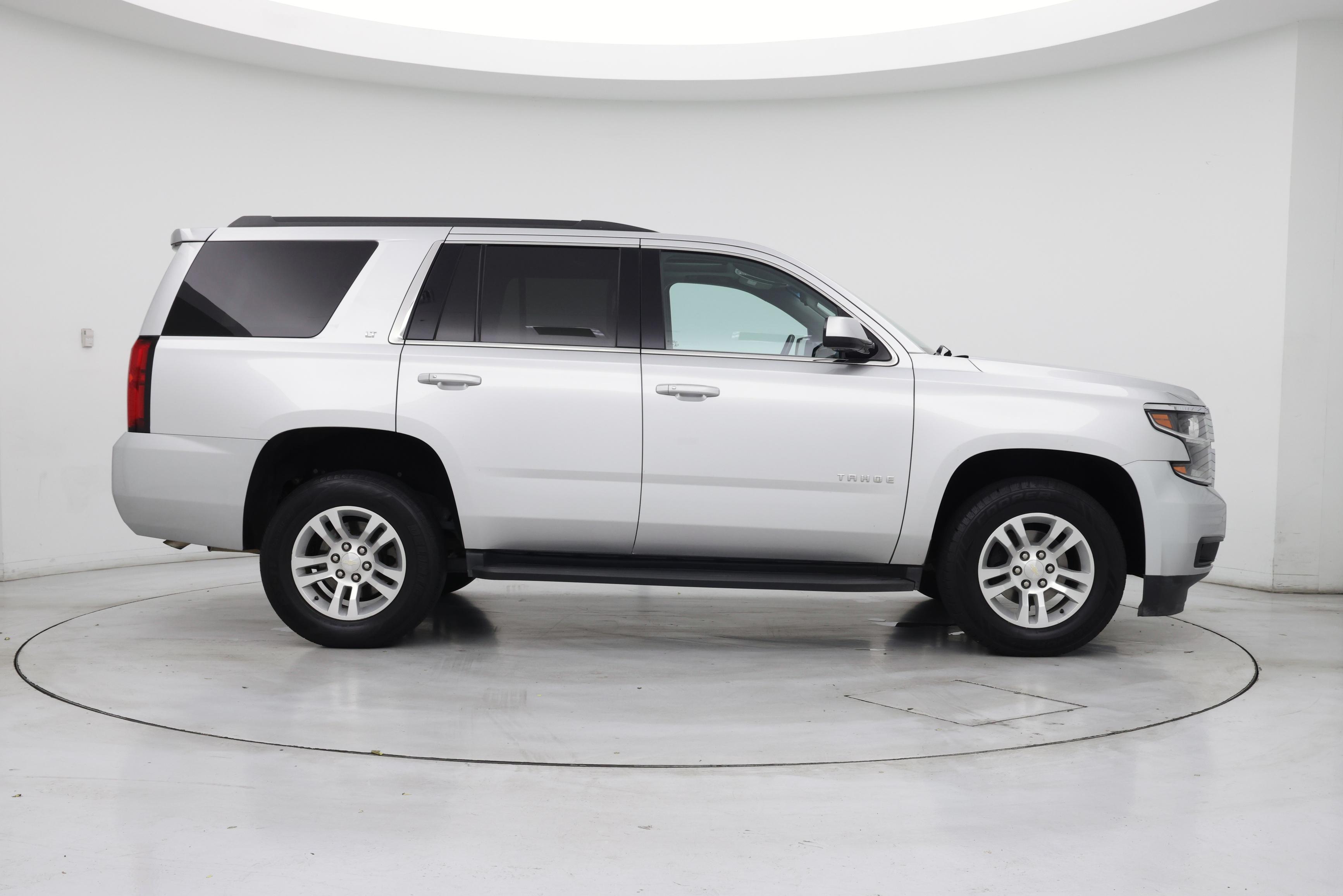 Thumbnail: 2020 Chevrolet Tahoe - 7