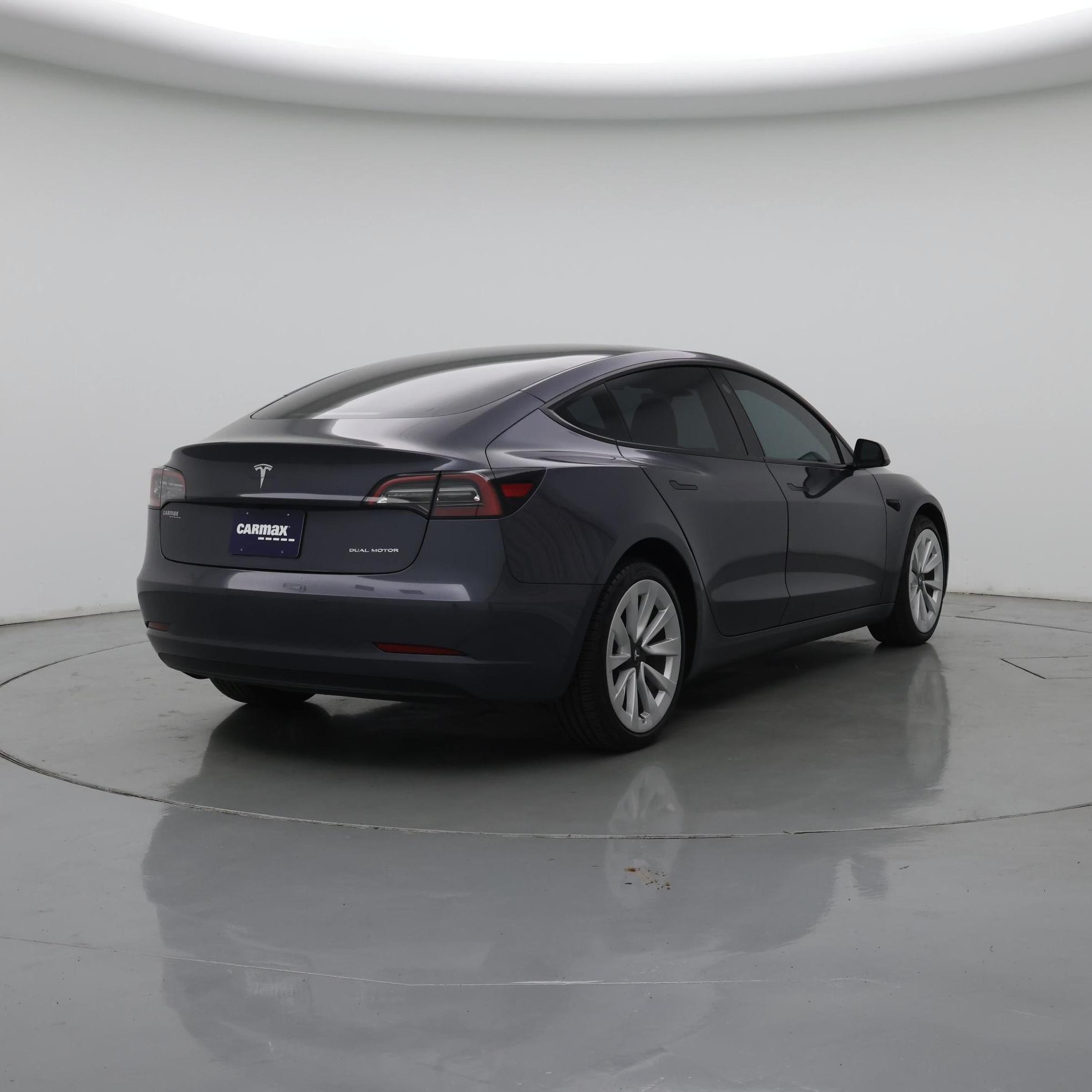Thumbnail: 2023 Tesla Model 3 - 8