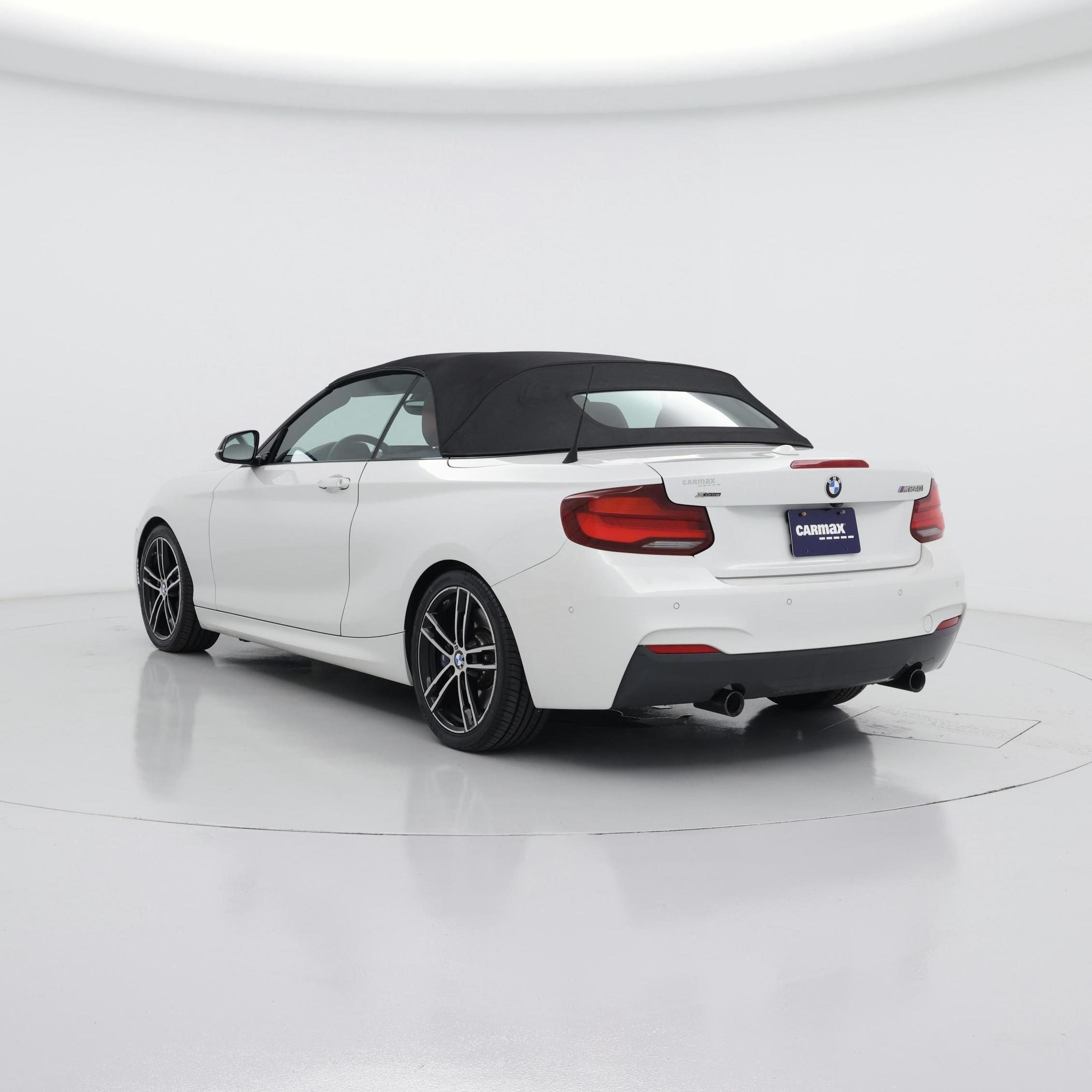 Thumbnail: 2021 BMW 2 Series - 2