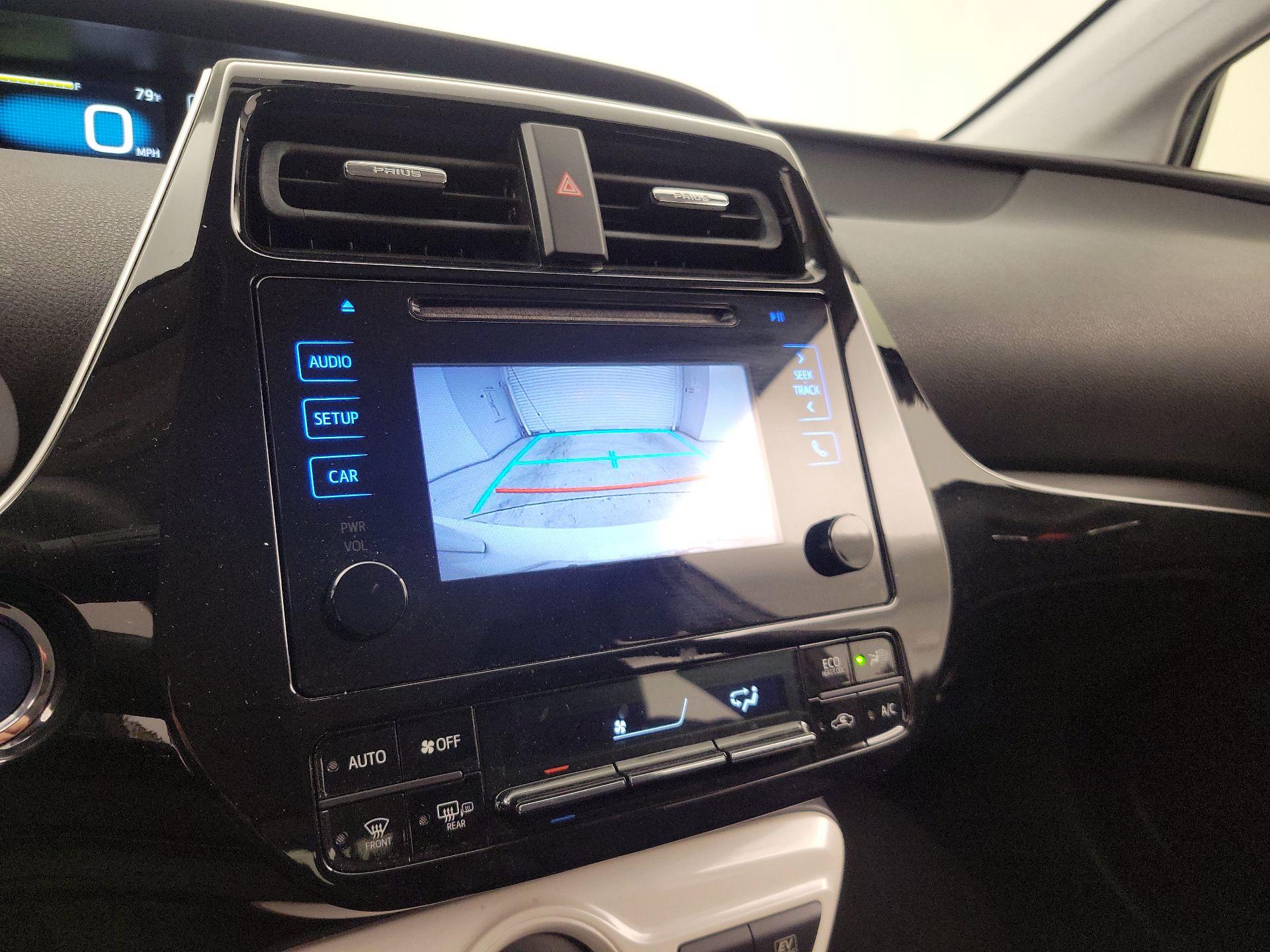 Thumbnail: 2016 Toyota Prius - 14
