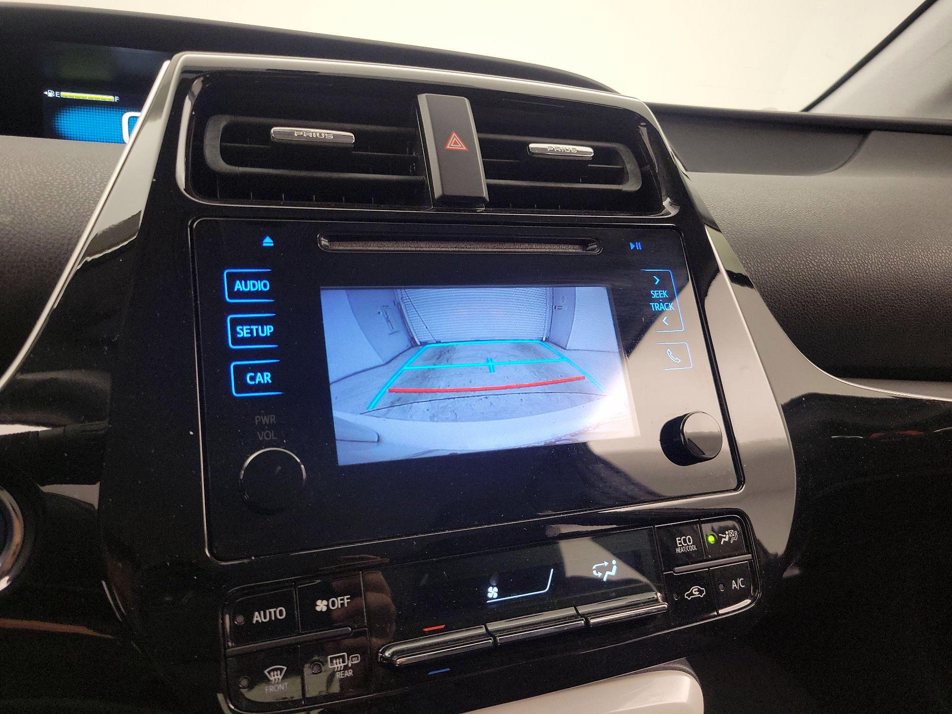 Thumbnail: 2016 Toyota Prius - 15