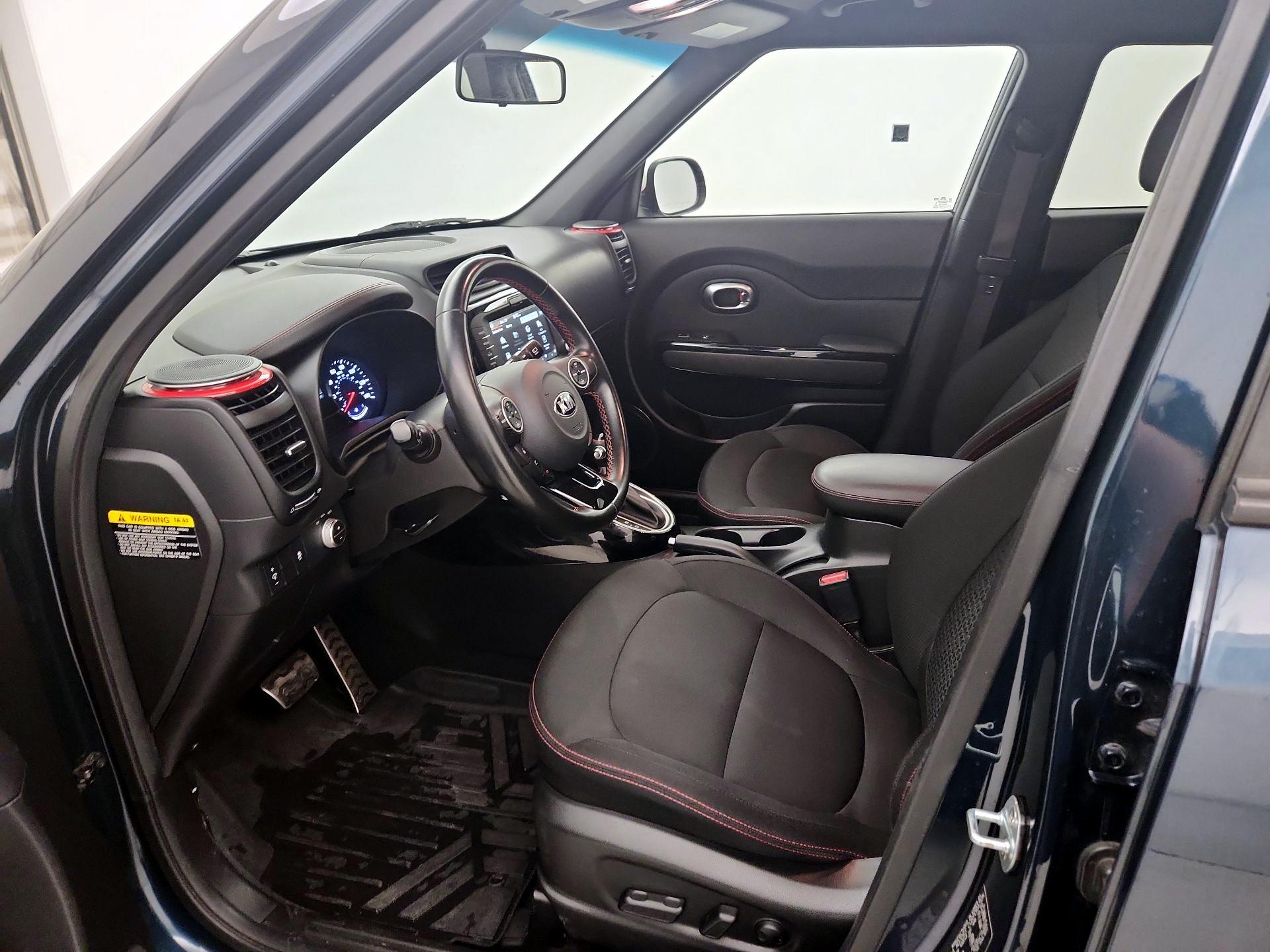 Thumbnail: 2018 Kia Soul - 11