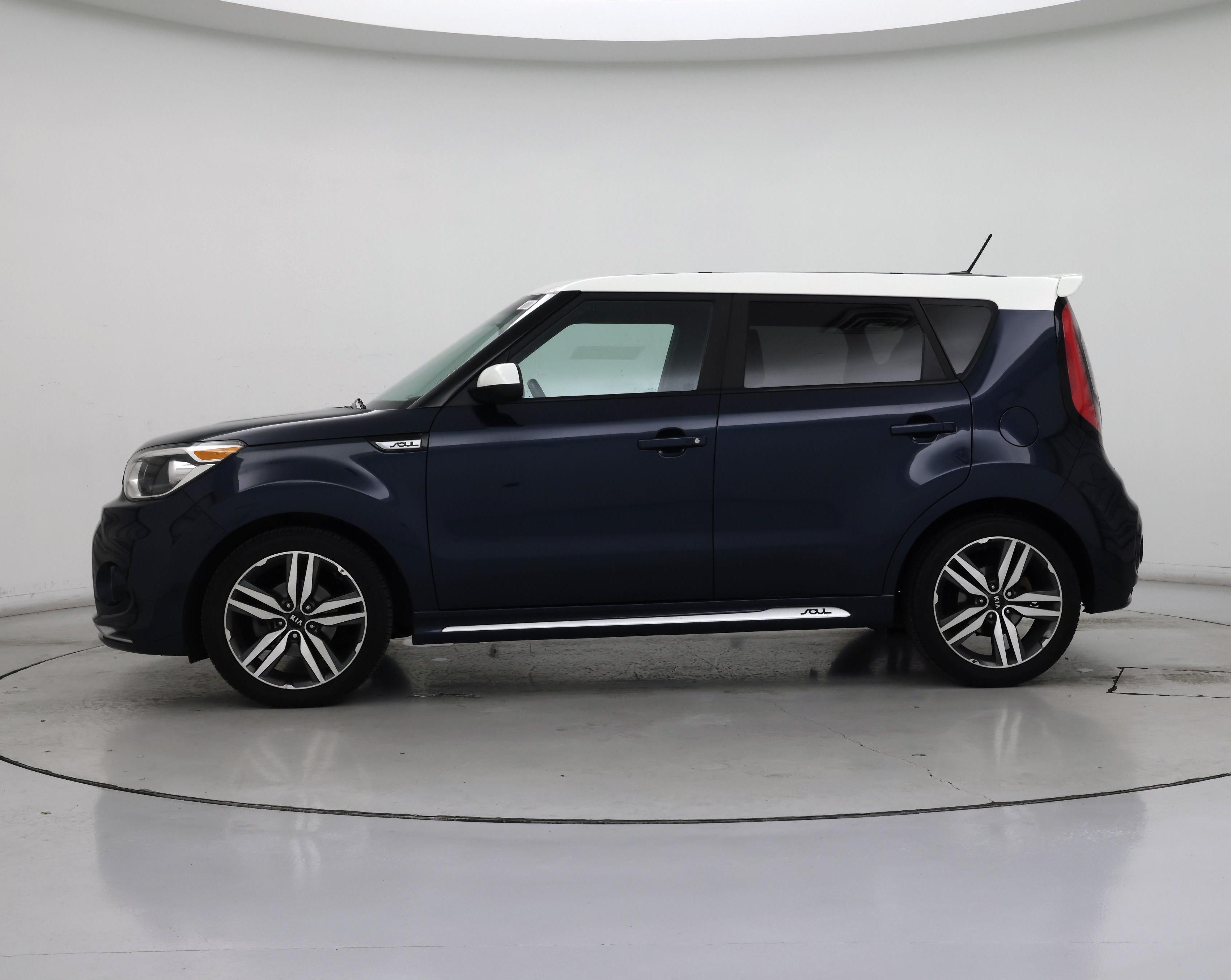 Thumbnail: 2018 Kia Soul - 3