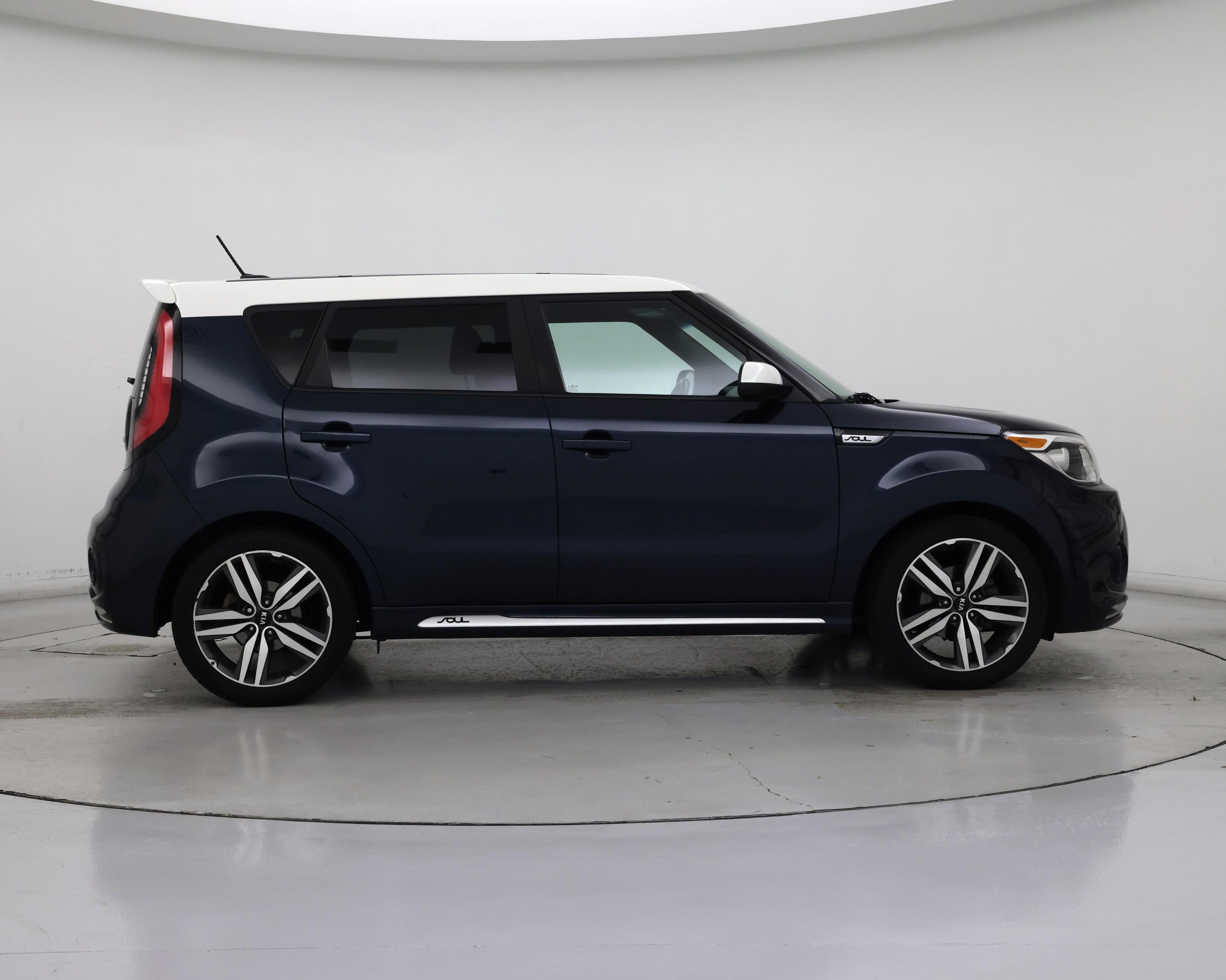 Thumbnail: 2018 Kia Soul - 7