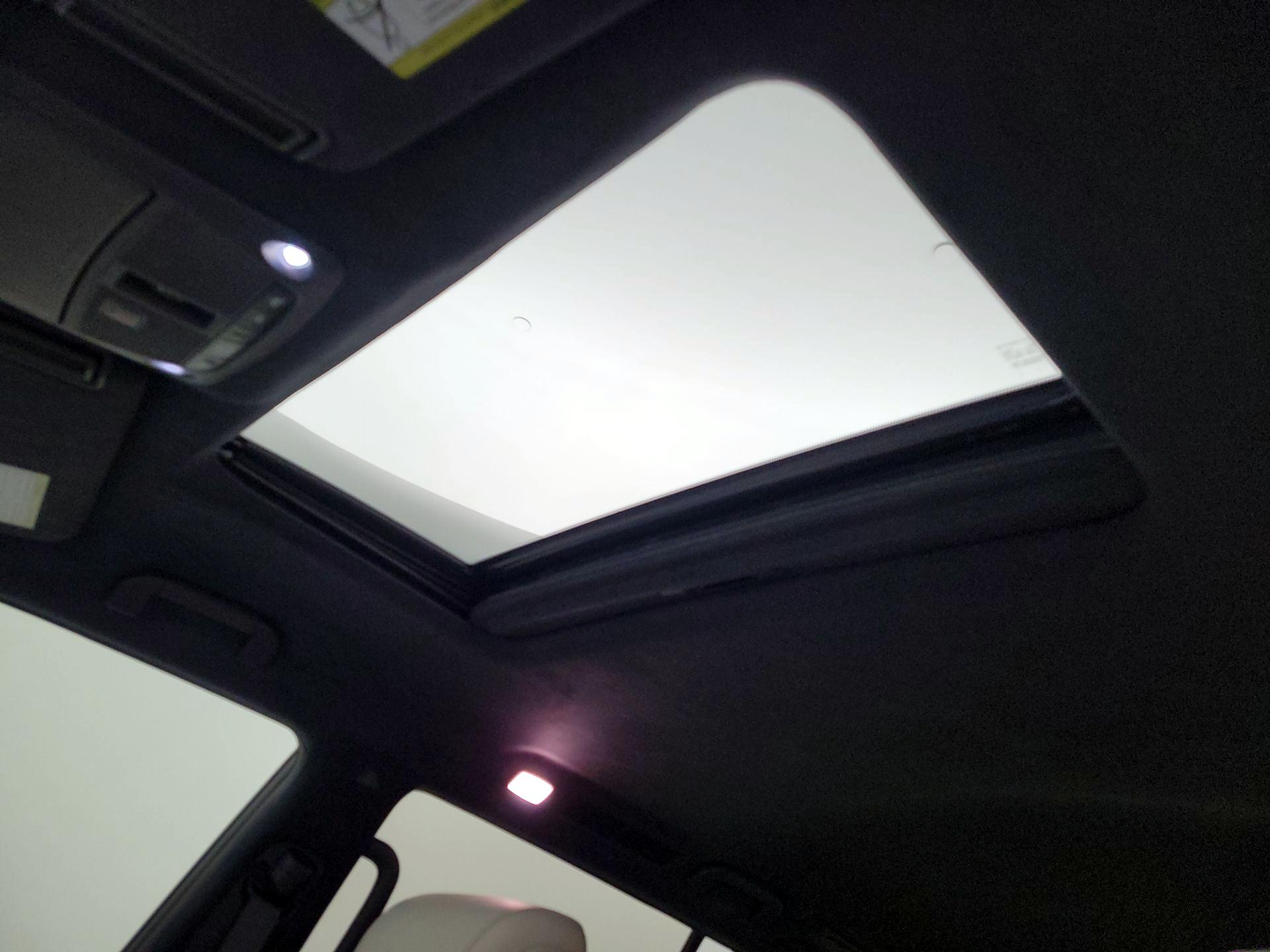 Thumbnail: 2020 INFINITI QX80 - 20