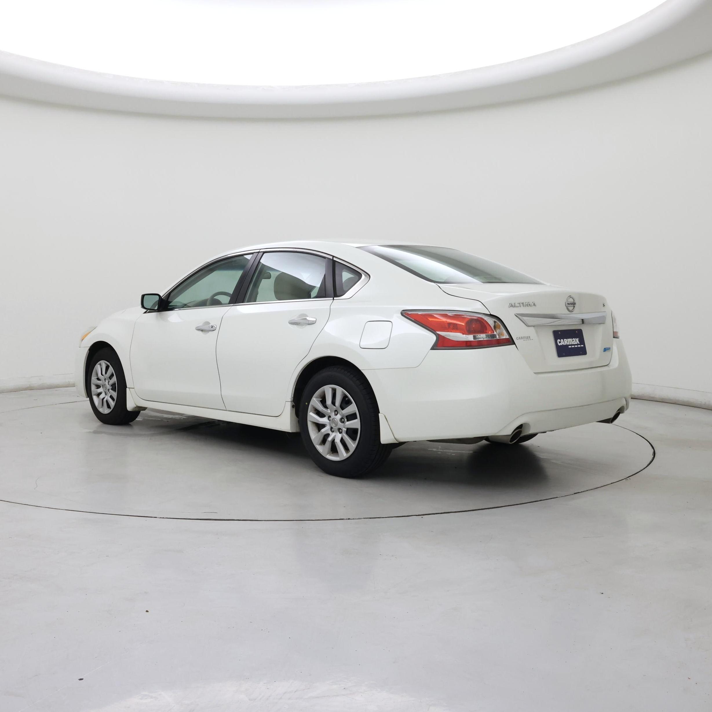 Thumbnail: 2014 Nissan Altima - 2