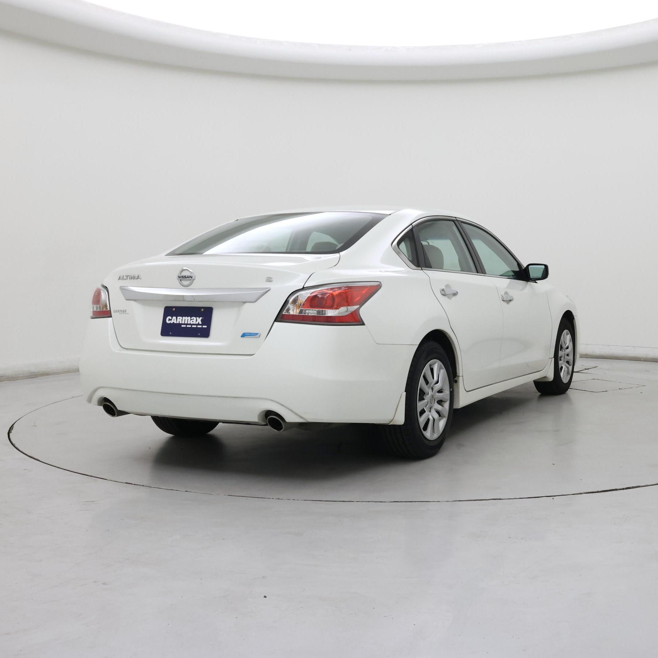 Thumbnail: 2014 Nissan Altima - 8
