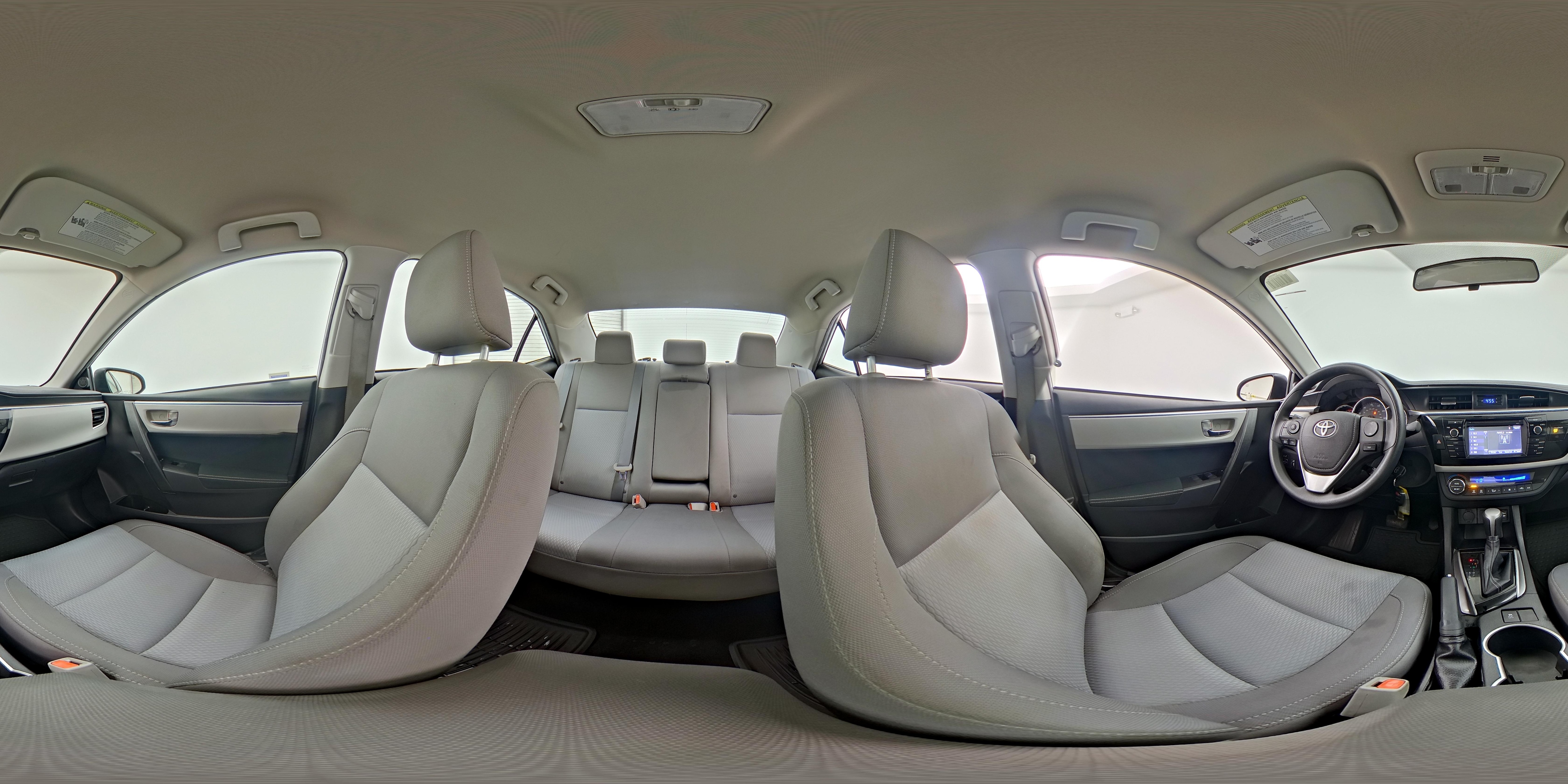 2016 Toyota Corolla LE - Photo 24