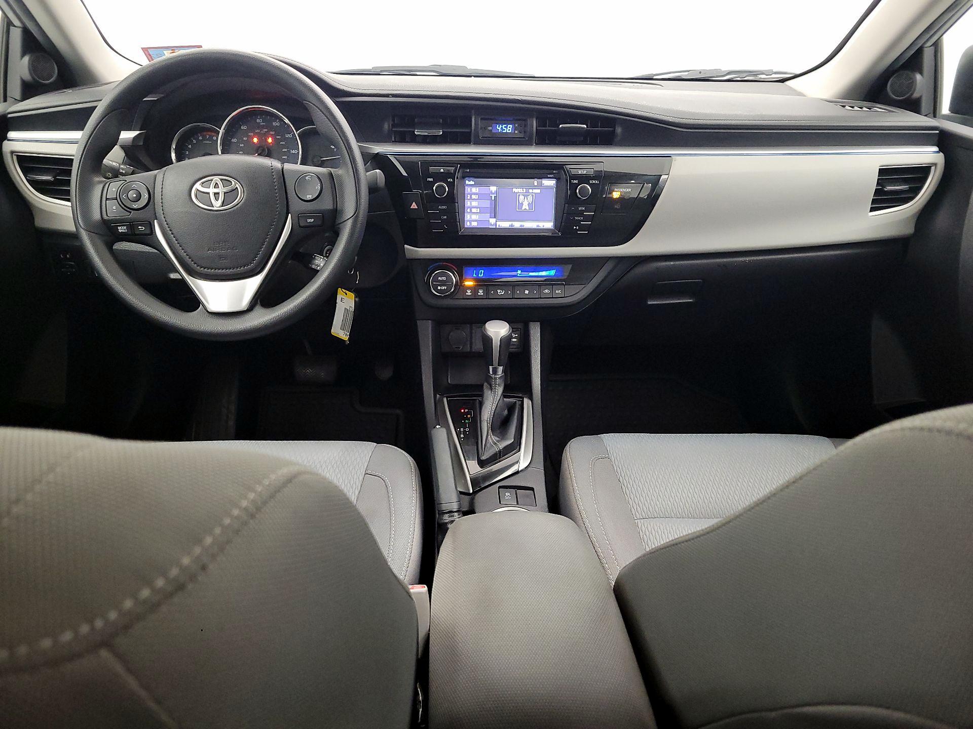 Thumbnail: 2016 Toyota Corolla - 9
