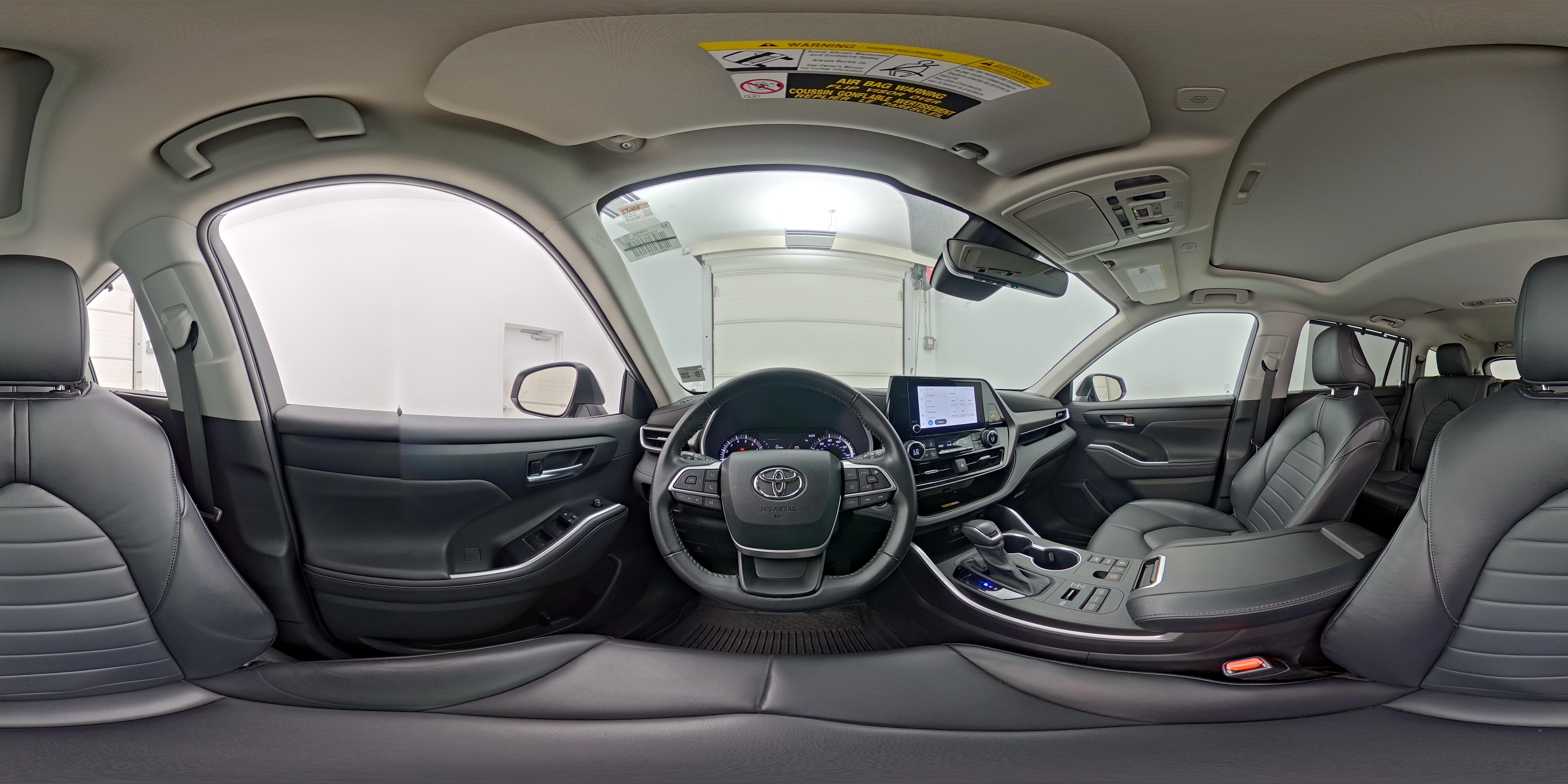 2023 Toyota Highlander XLE - Photo 29